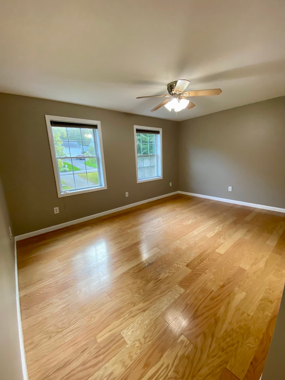 Single Family Residence at 7 Hemlock Hollow, Belchertown MA 01007, Belchertown, photo 8 of 11