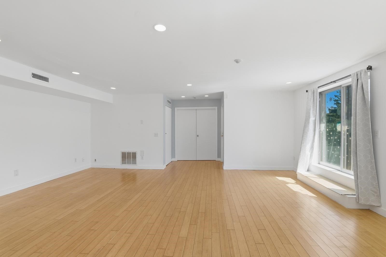 Condominium at 211 West St # 10A, Quincy MA 02169, Quincy, photo 36 of 42