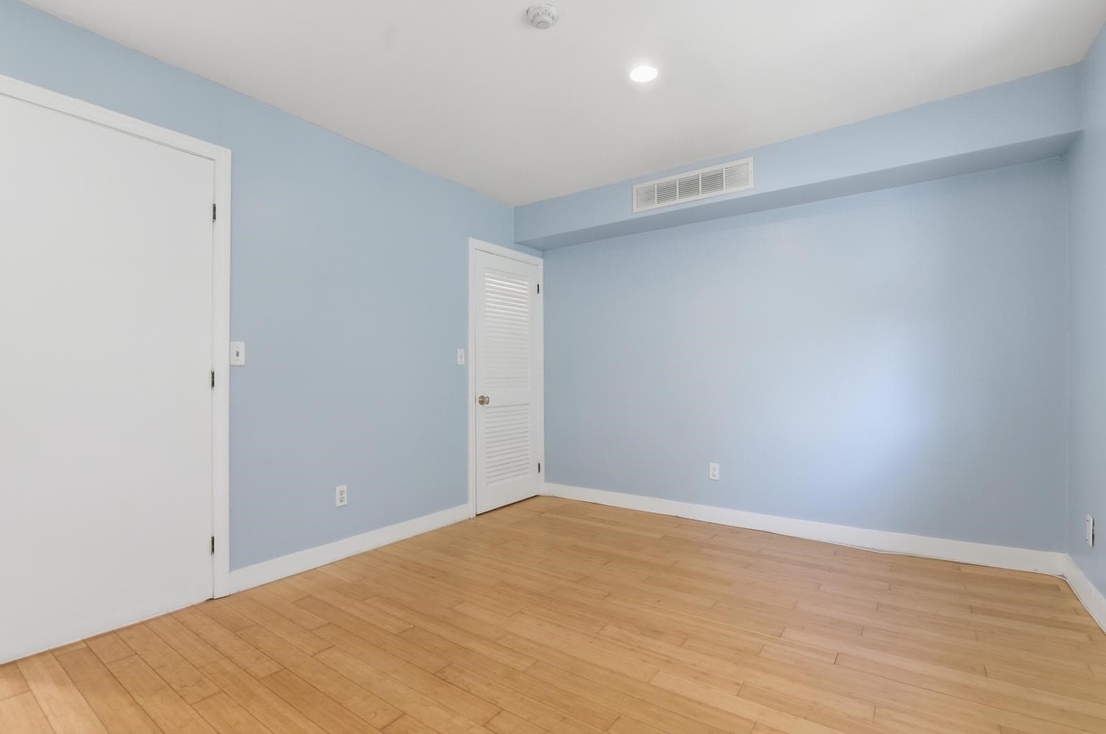 Condominium at 211 West St # 10A, Quincy MA 02169, Quincy, photo 20 of 42
