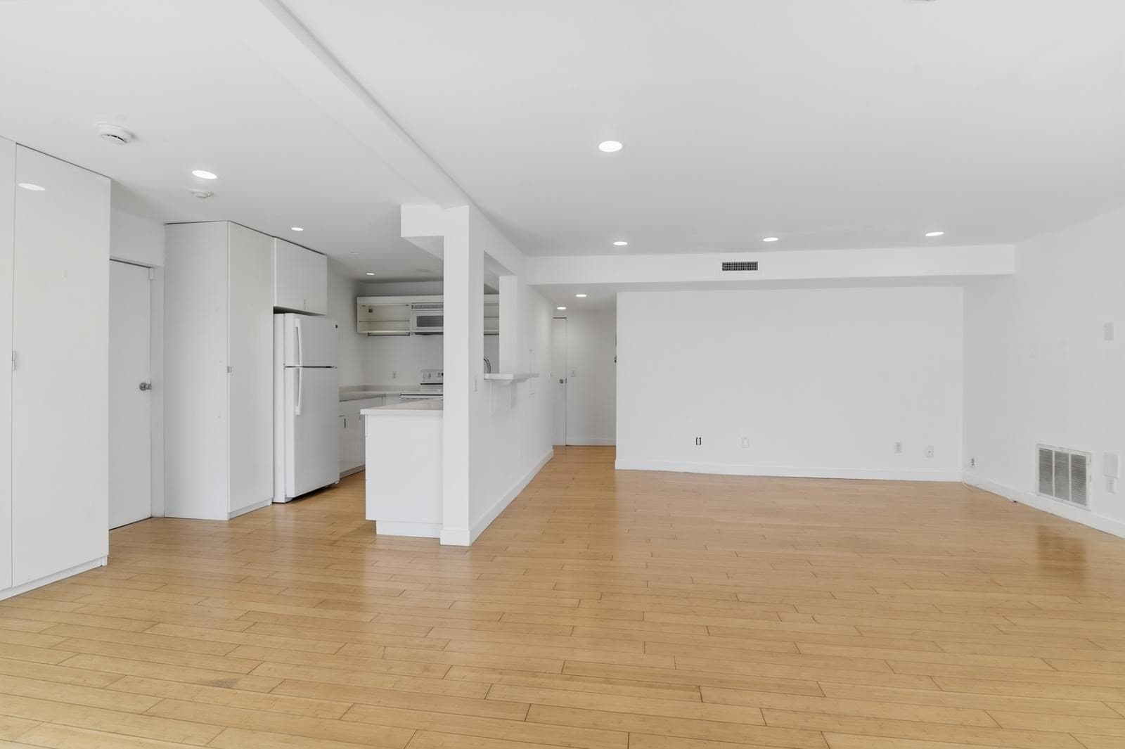 Condominium at 211 West St # 10A, Quincy MA 02169, Quincy, photo 34 of 42