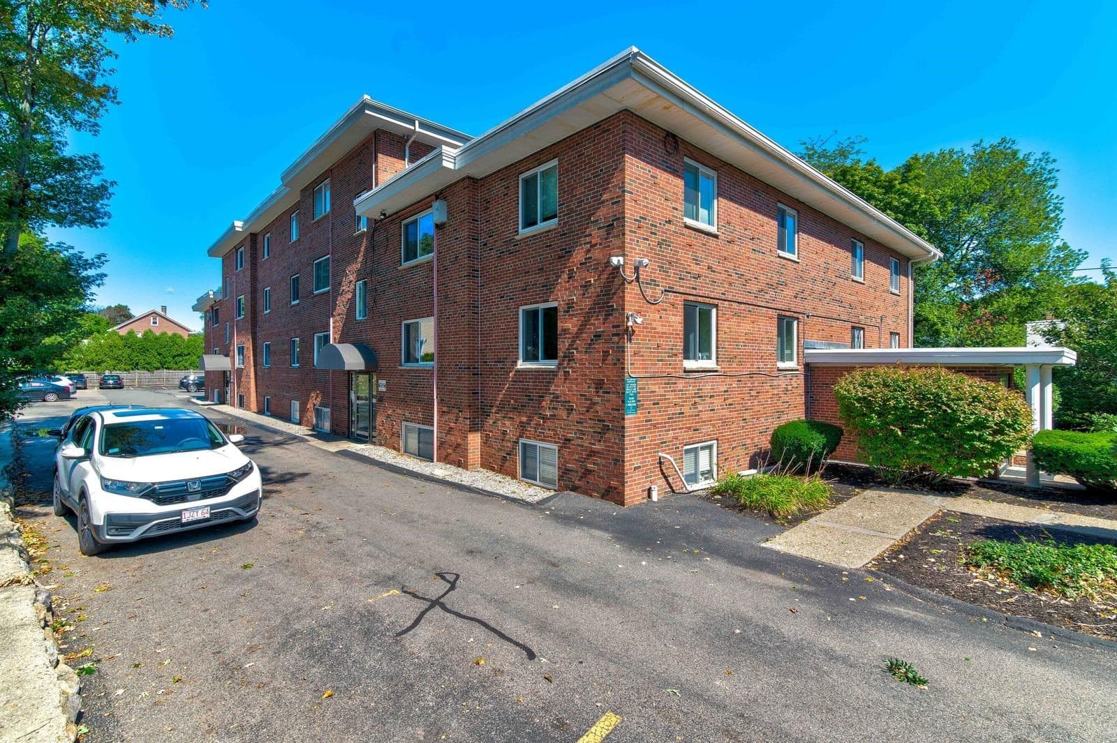 Condominium at 211 West St # 10A, Quincy MA 02169, Quincy, photo 10 of 42