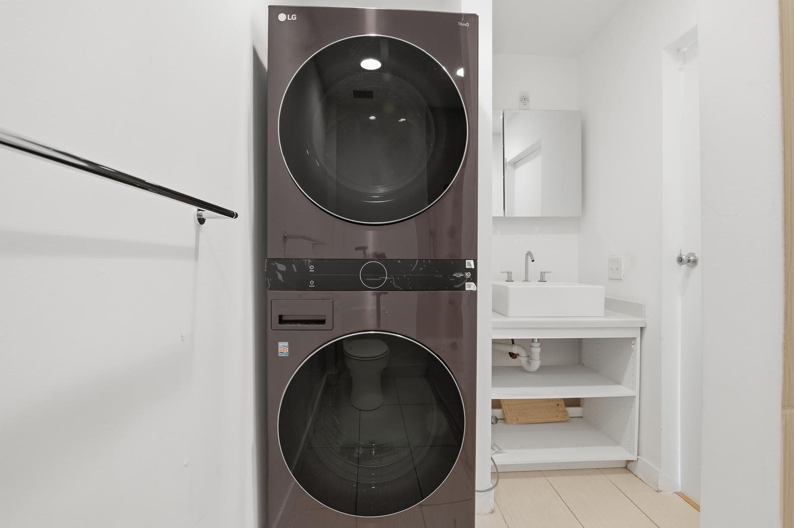 Condominium at 211 West St # 10A, Quincy MA 02169, Quincy, photo 14 of 42