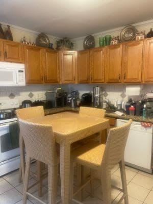 Single Family Residence at 255 Neponset Valley Parkway, Boston MA 02136, Boston, photo 9 of 18