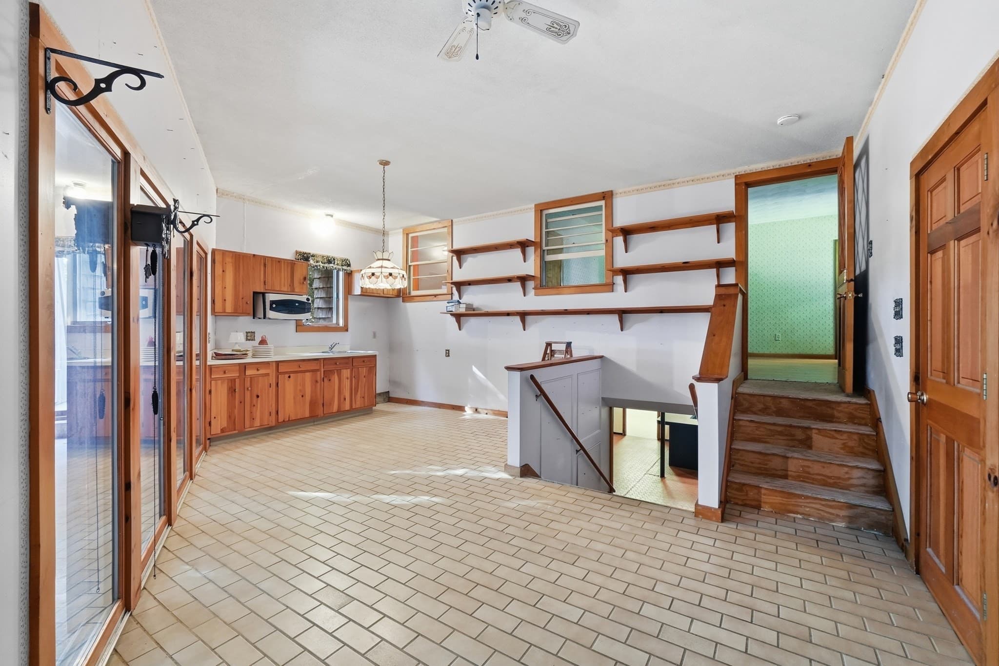 Single Family Residence at 14 Miller Dr, Warren MA 01083, Warren, photo 31 of 41