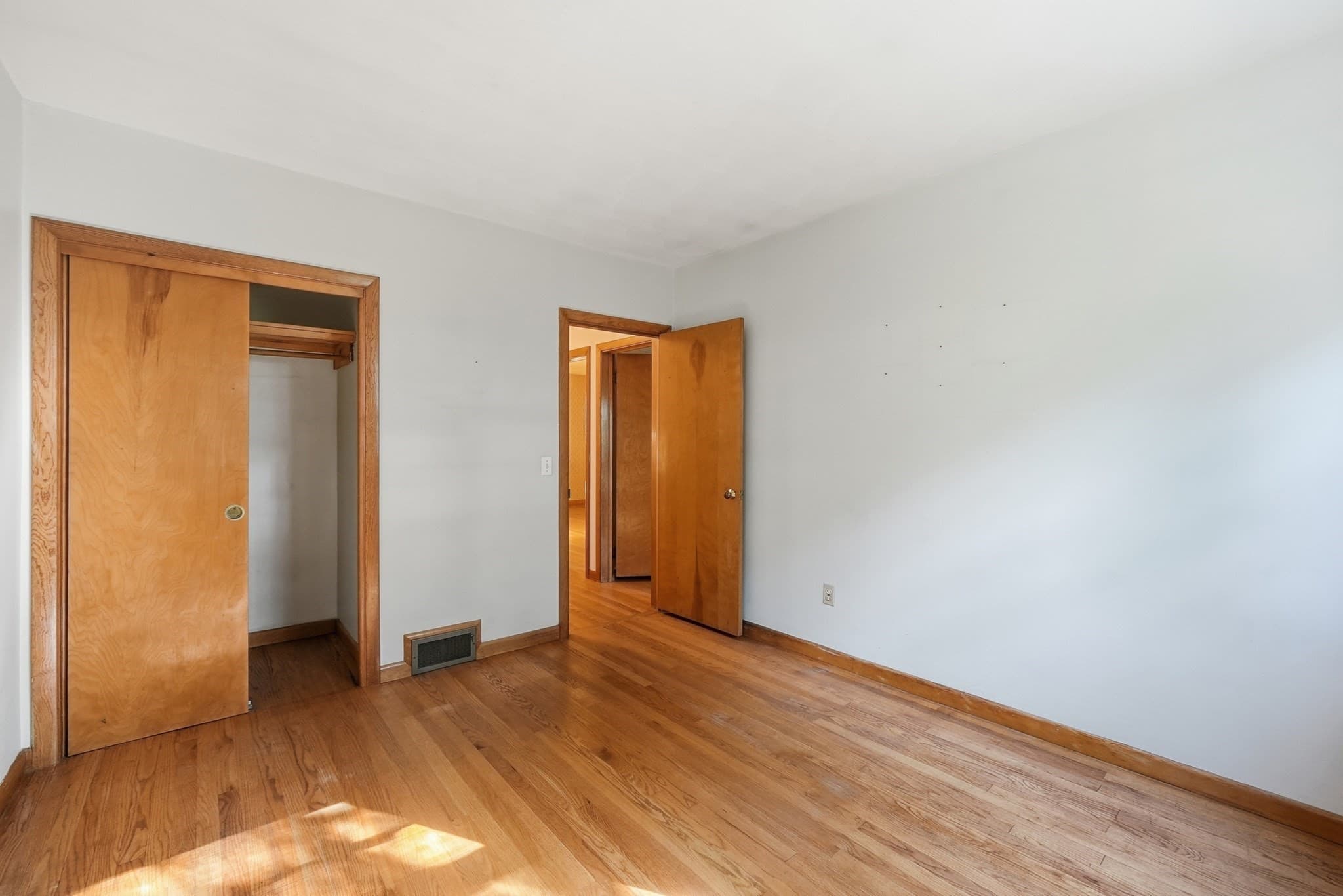 Single Family Residence at 14 Miller Dr, Warren MA 01083, Warren, photo 29 of 41