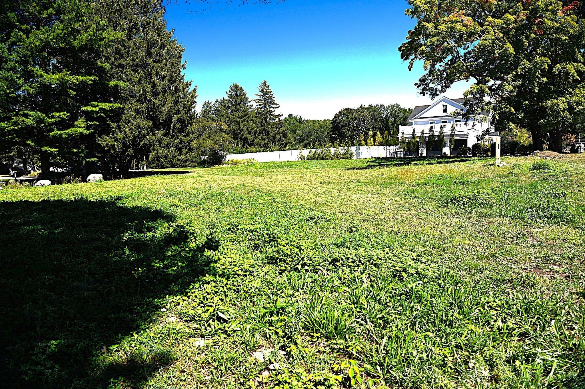 Residential at 8 Taylor Terrace, Lynnfield MA 01940, Lynnfield, photo 3 of 10