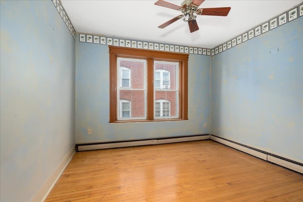 Condominium at 6 Chatham Pl # 8, Worcester MA 01609, Worcester, photo 16 of 34