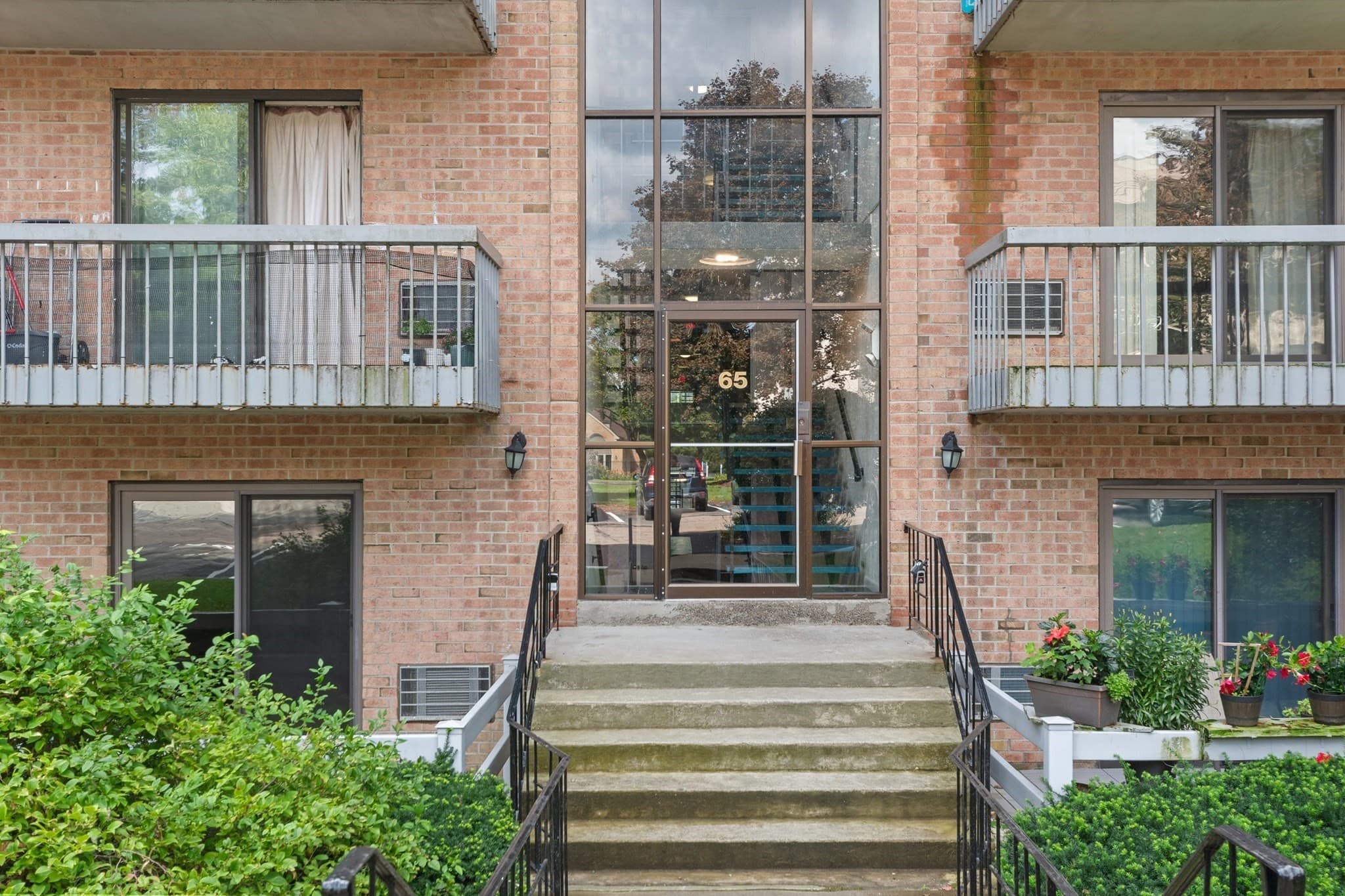 65 Commons Dr # 306, Shrewsbury MA 01545