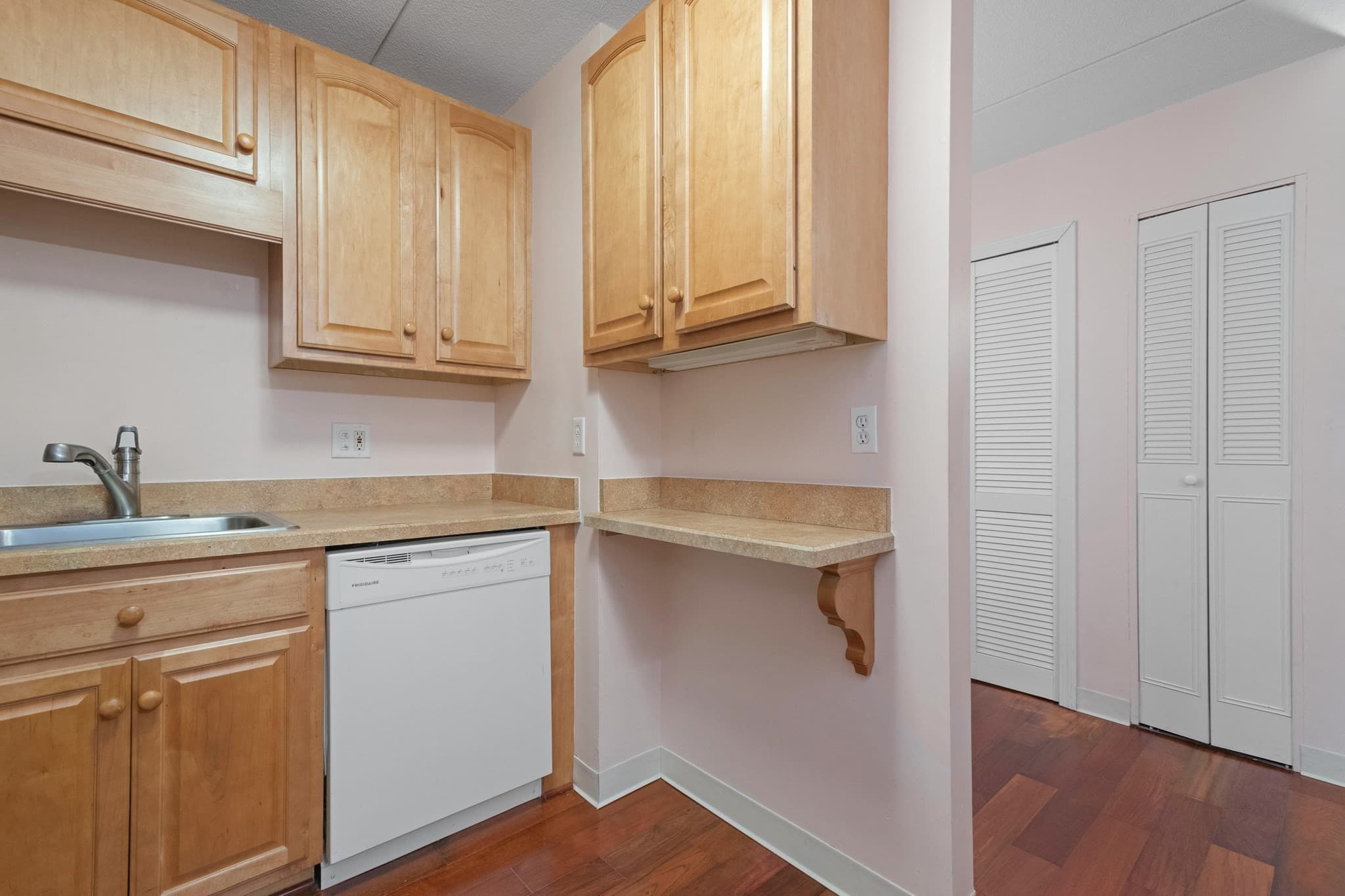 Condominium at 65 Commons Dr # 306, Shrewsbury MA 01545, Shrewsbury, photo 10 of 28