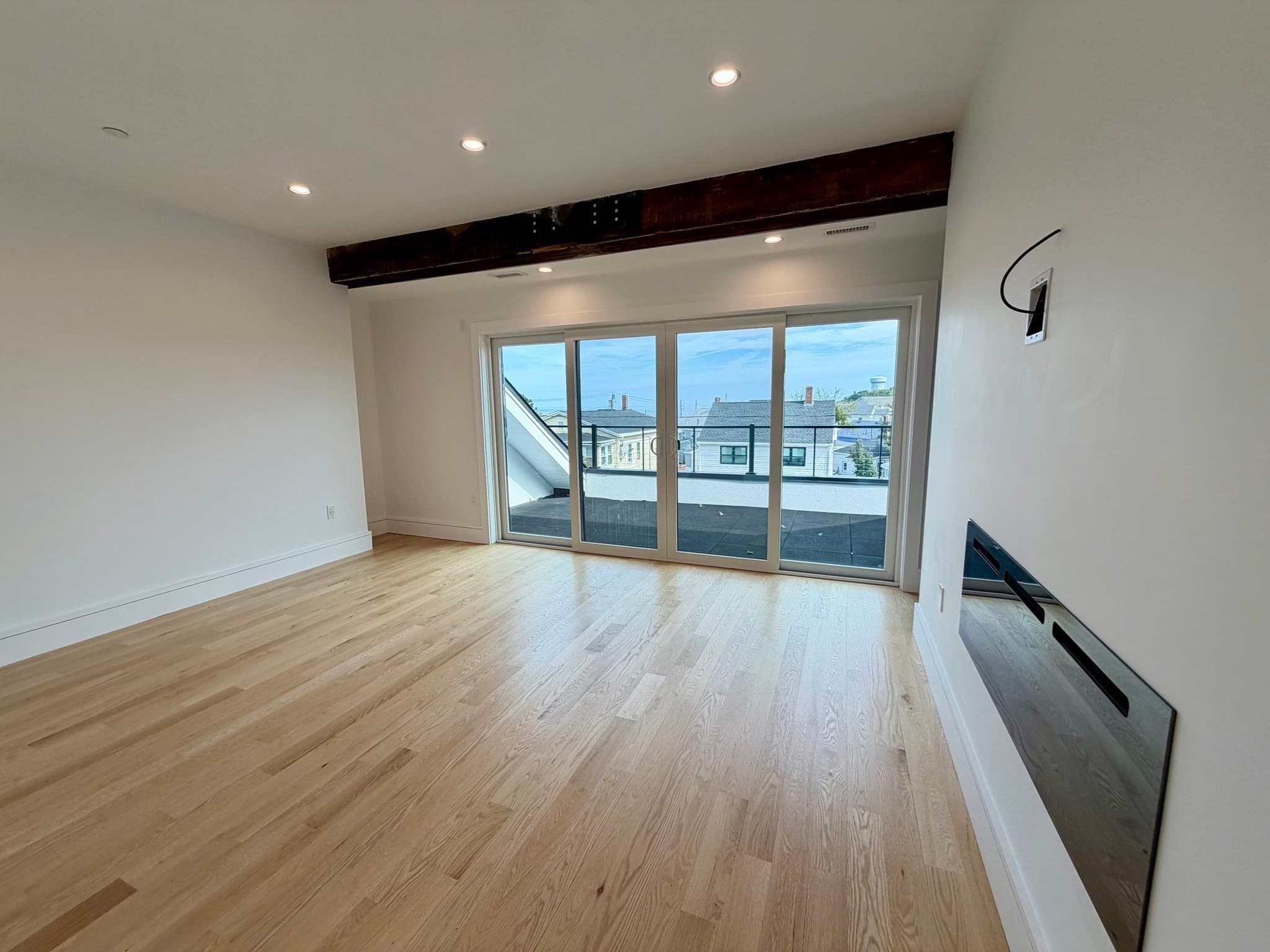 Condominium at 1001 Shirley St # 4, Winthrop MA 02152, Winthrop, photo 10 of 14