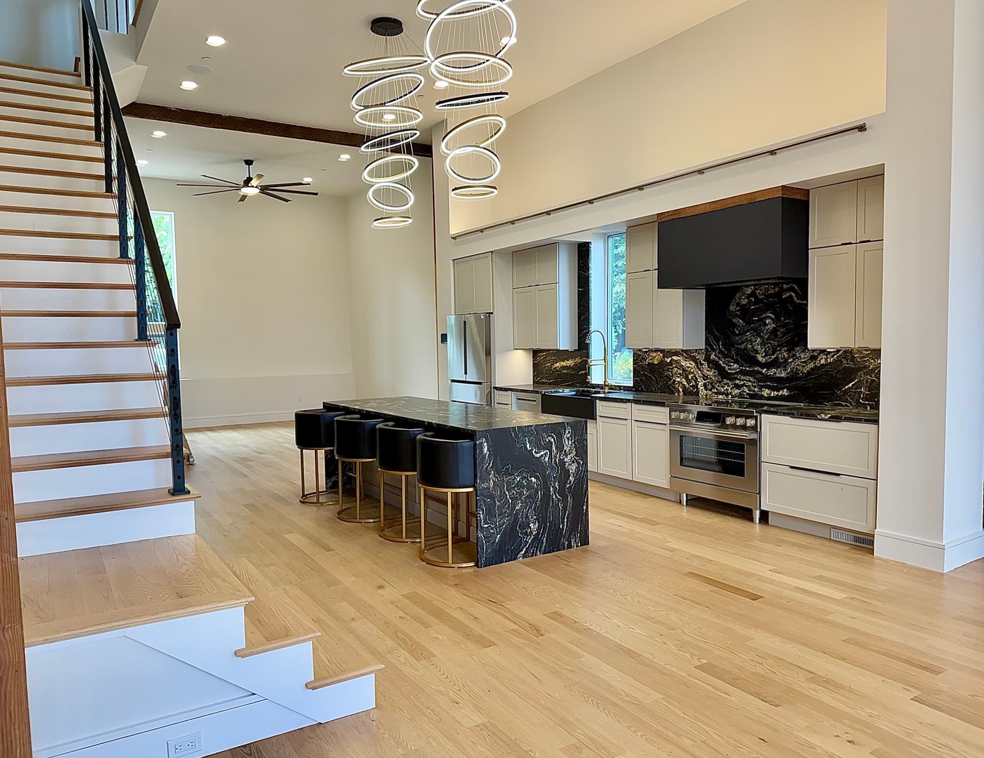 Condominium at 1001 Shirley St # 1, Winthrop MA 02152, Winthrop, photo 2 of 16