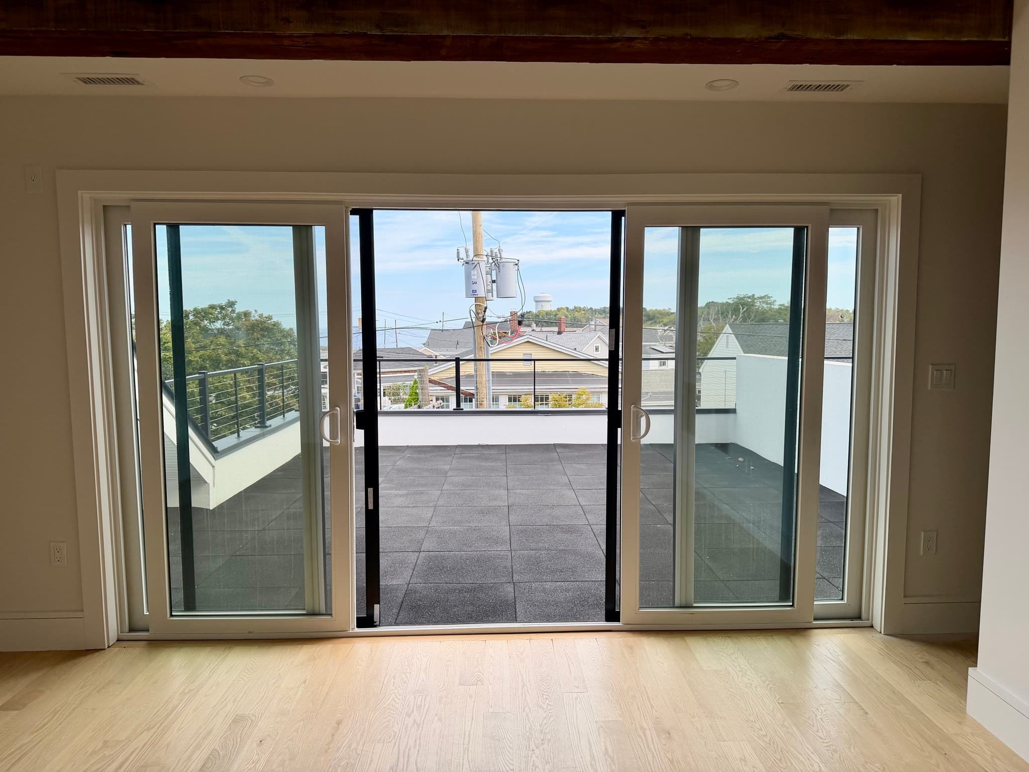 Condominium at 1001 Shirley St # 1, Winthrop MA 02152, Winthrop, photo 14 of 16
