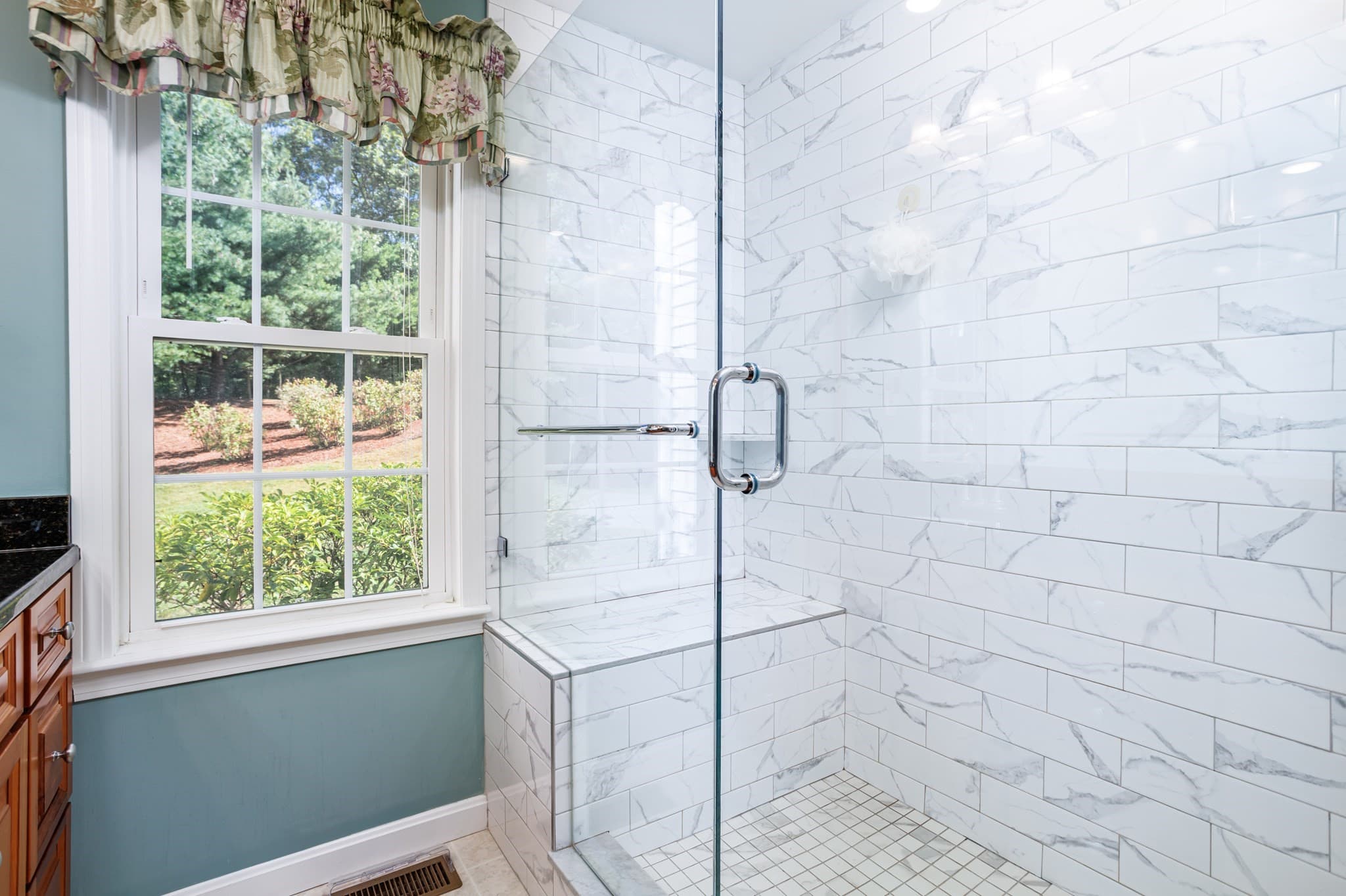 Condominium at 37 Acorn Ave # 37, Fitchburg MA 01420, Fitchburg, photo 22 of 41
