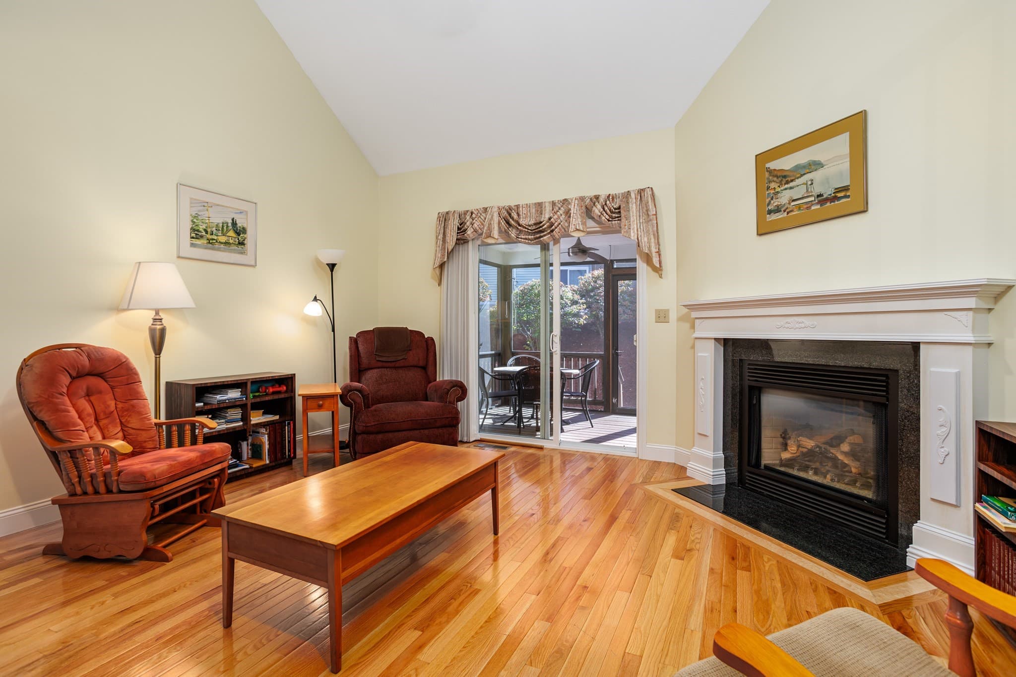 Condominium at 37 Acorn Ave # 37, Fitchburg MA 01420, Fitchburg, photo 5 of 41