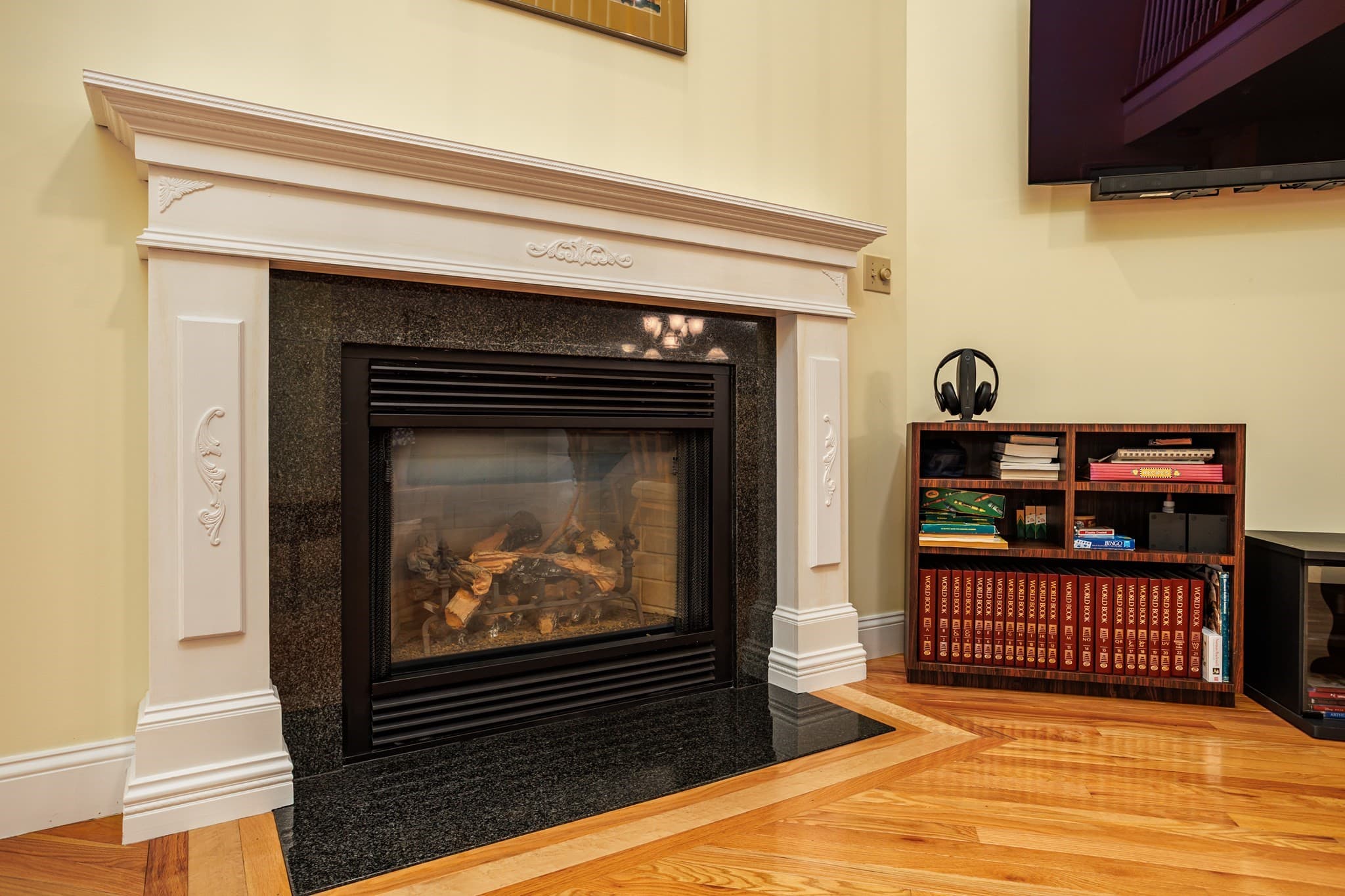 Condominium at 37 Acorn Ave # 37, Fitchburg MA 01420, Fitchburg, photo 9 of 41