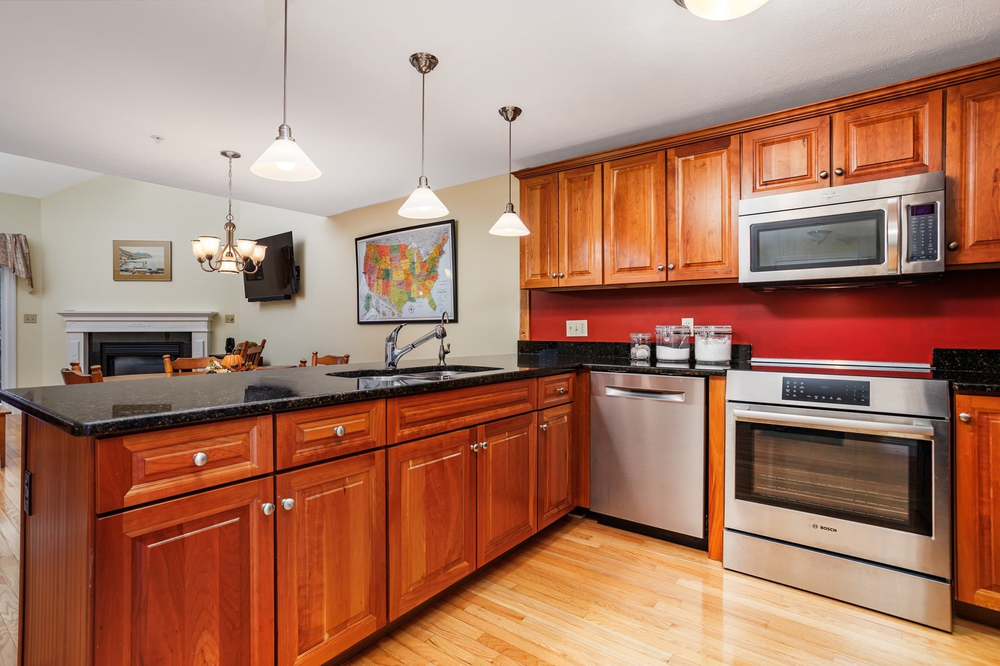 Condominium at 37 Acorn Ave # 37, Fitchburg MA 01420, Fitchburg, photo 14 of 41