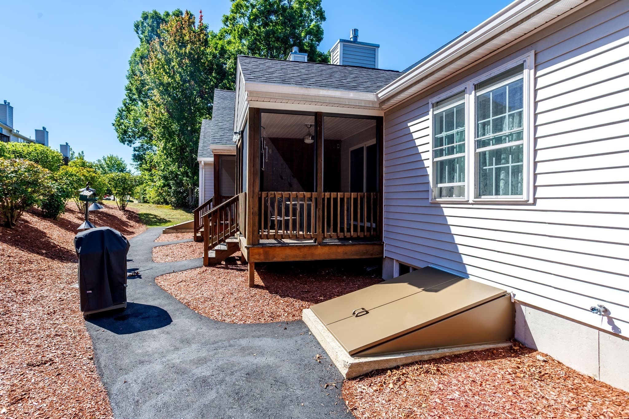 Condominium at 37 Acorn Ave # 37, Fitchburg MA 01420, Fitchburg, photo 39 of 41