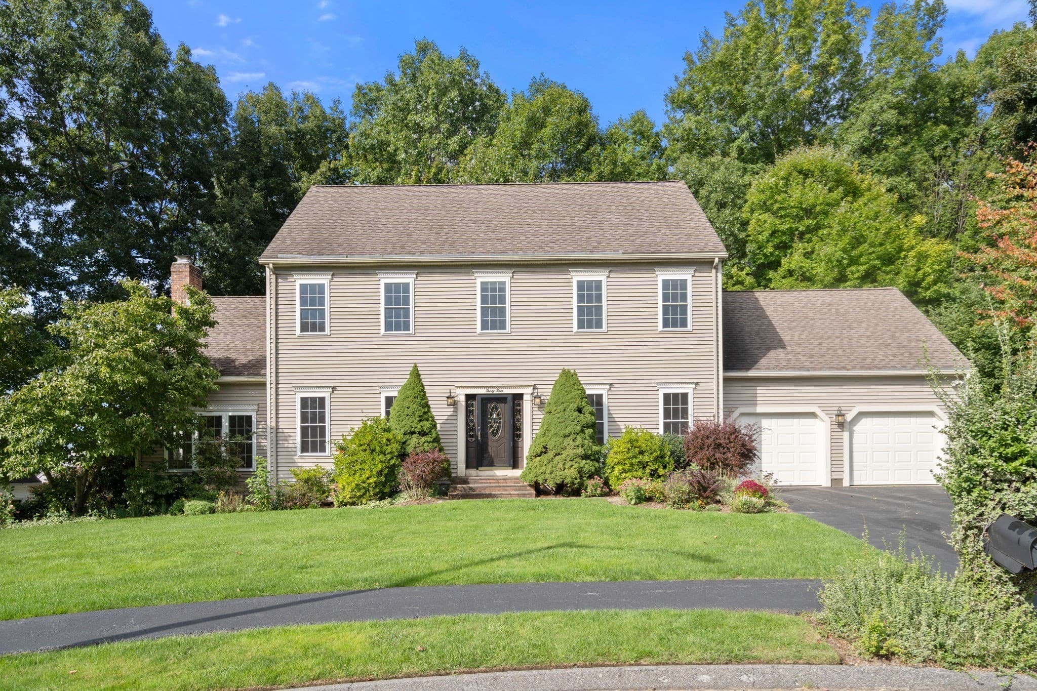 Single Family Residence at 34 Laurelwood Dr, Worcester MA 01605, Worcester, photo 36 of 39
