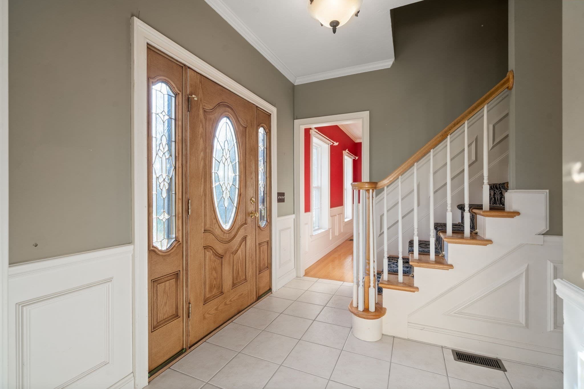 Single Family Residence at 34 Laurelwood Dr, Worcester MA 01605, Worcester, photo 18 of 39