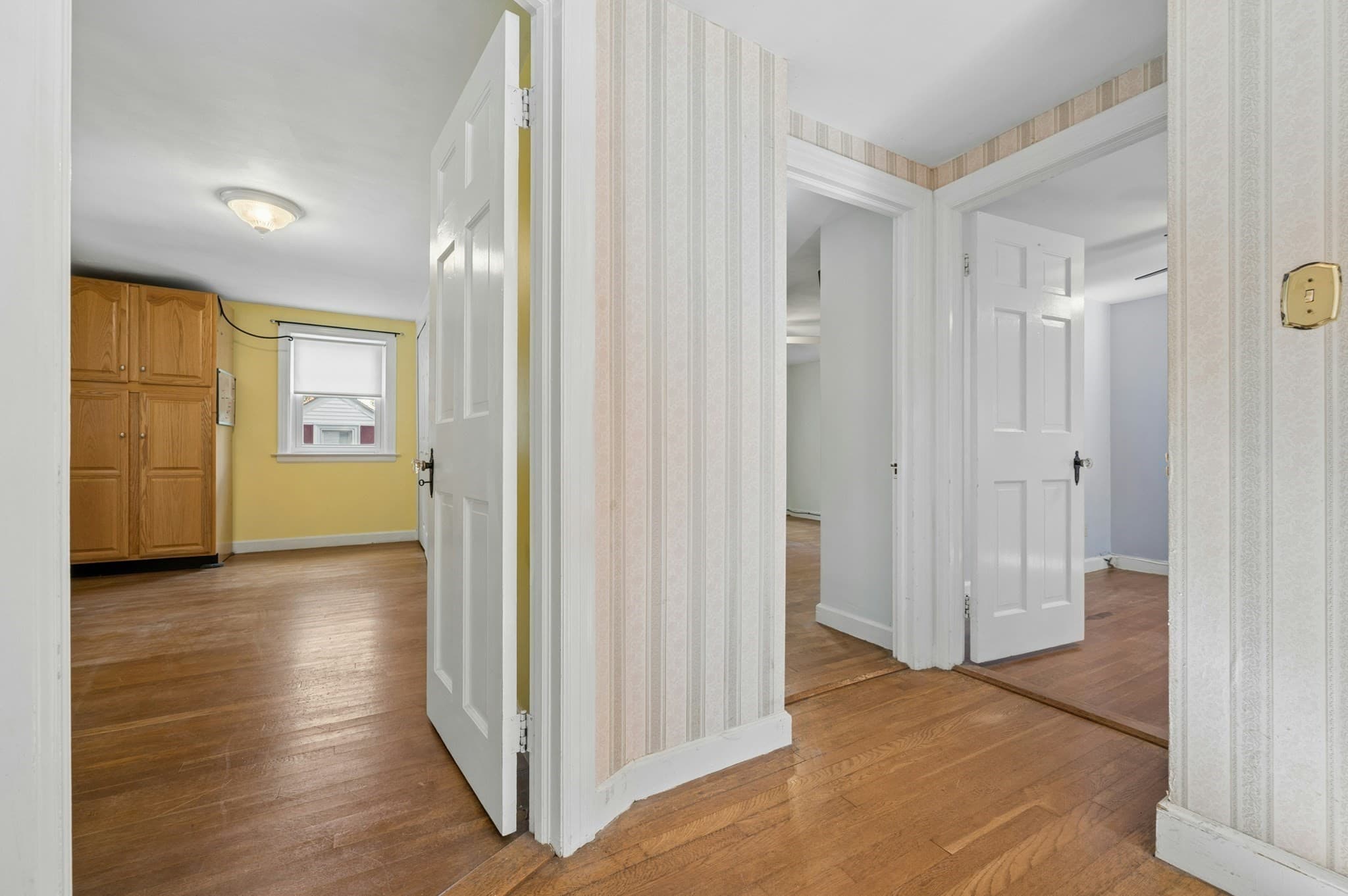 Single Family Residence at 34 Saint Elmo Road, Worcester MA 01602, photo 30 of 42