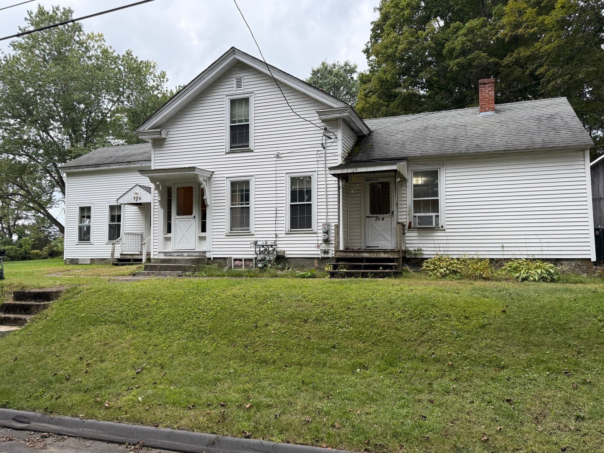 73 School St, Warren MA 01083