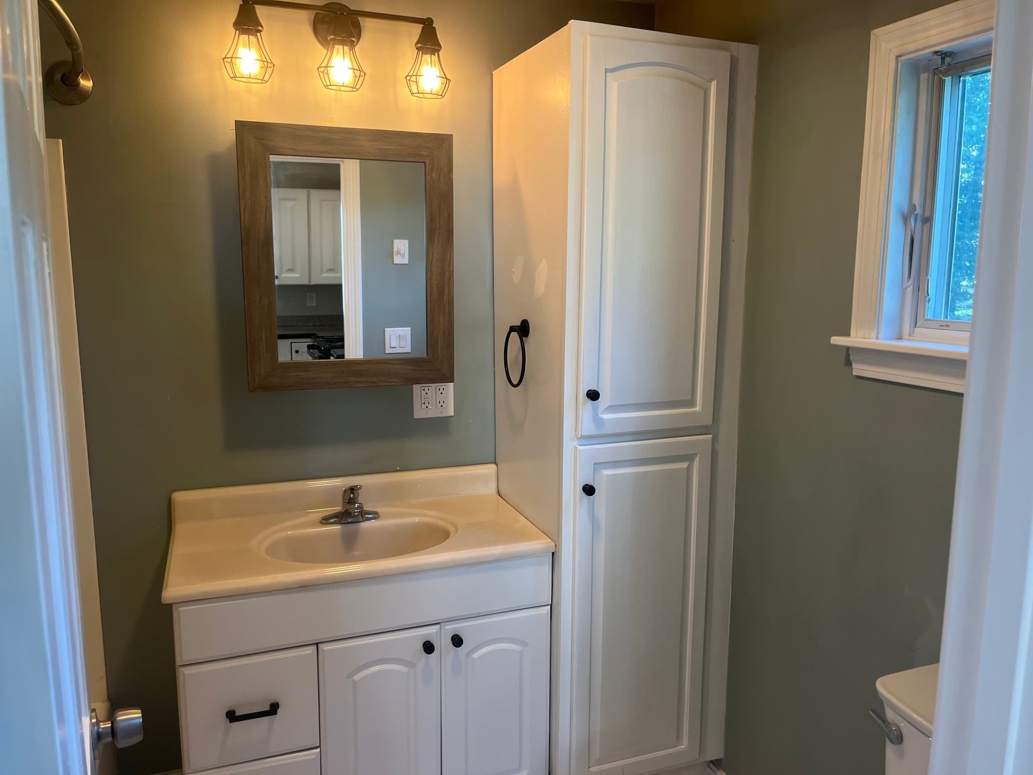 Single Family Residence at 19 Montello, Middleboro MA 02346, Middleboro, photo 33 of 41