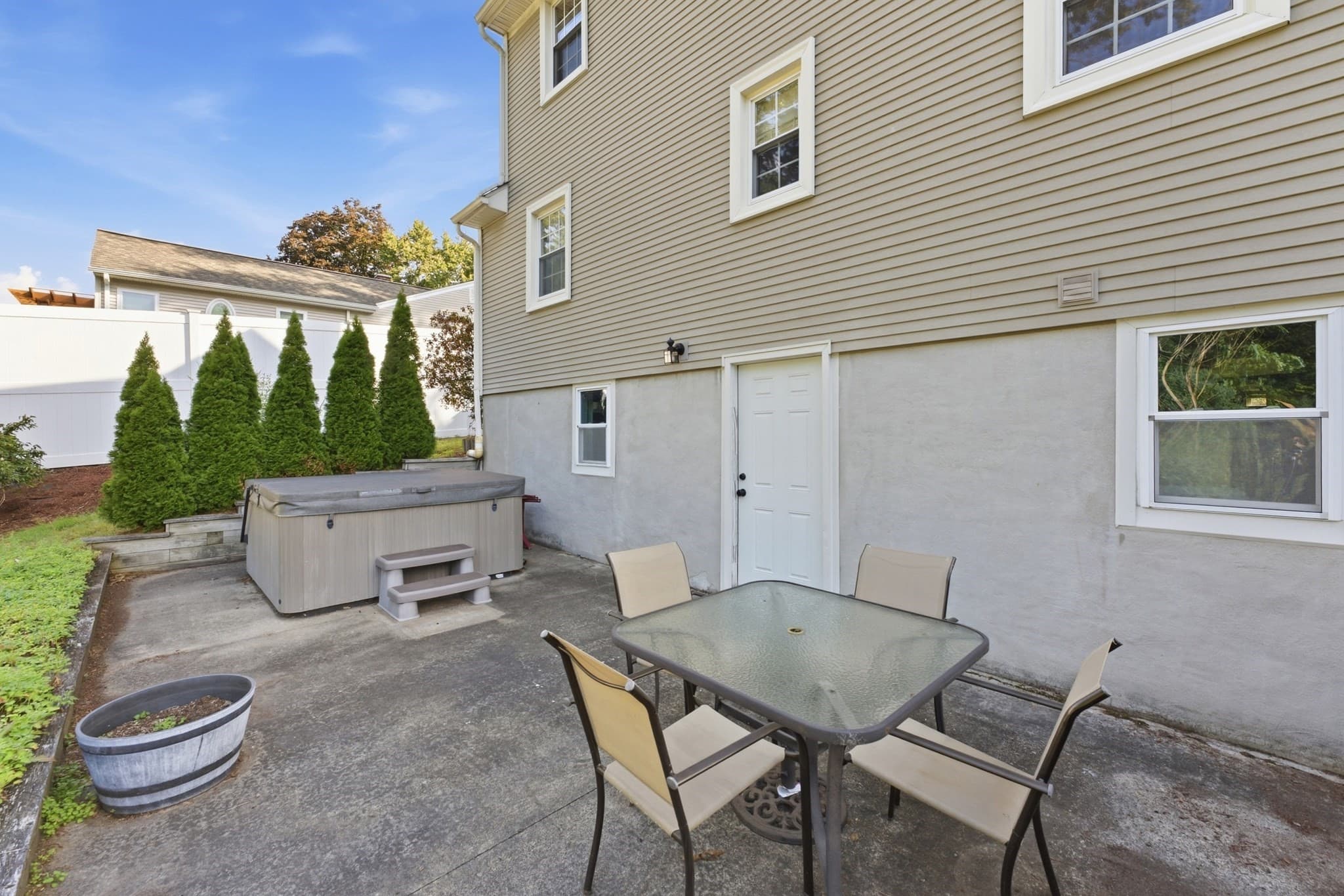 Single Family Residence at 158 Telegraph Ave, Chicopee MA 01020, Chicopee, photo 38 of 42