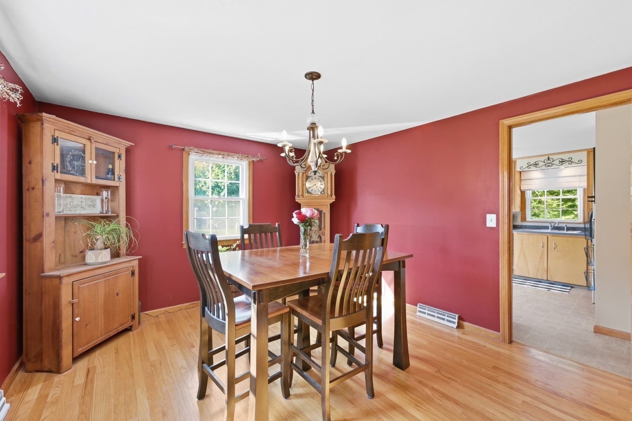Single Family Residence at 158 Telegraph Ave, Chicopee MA 01020, Chicopee, photo 11 of 42