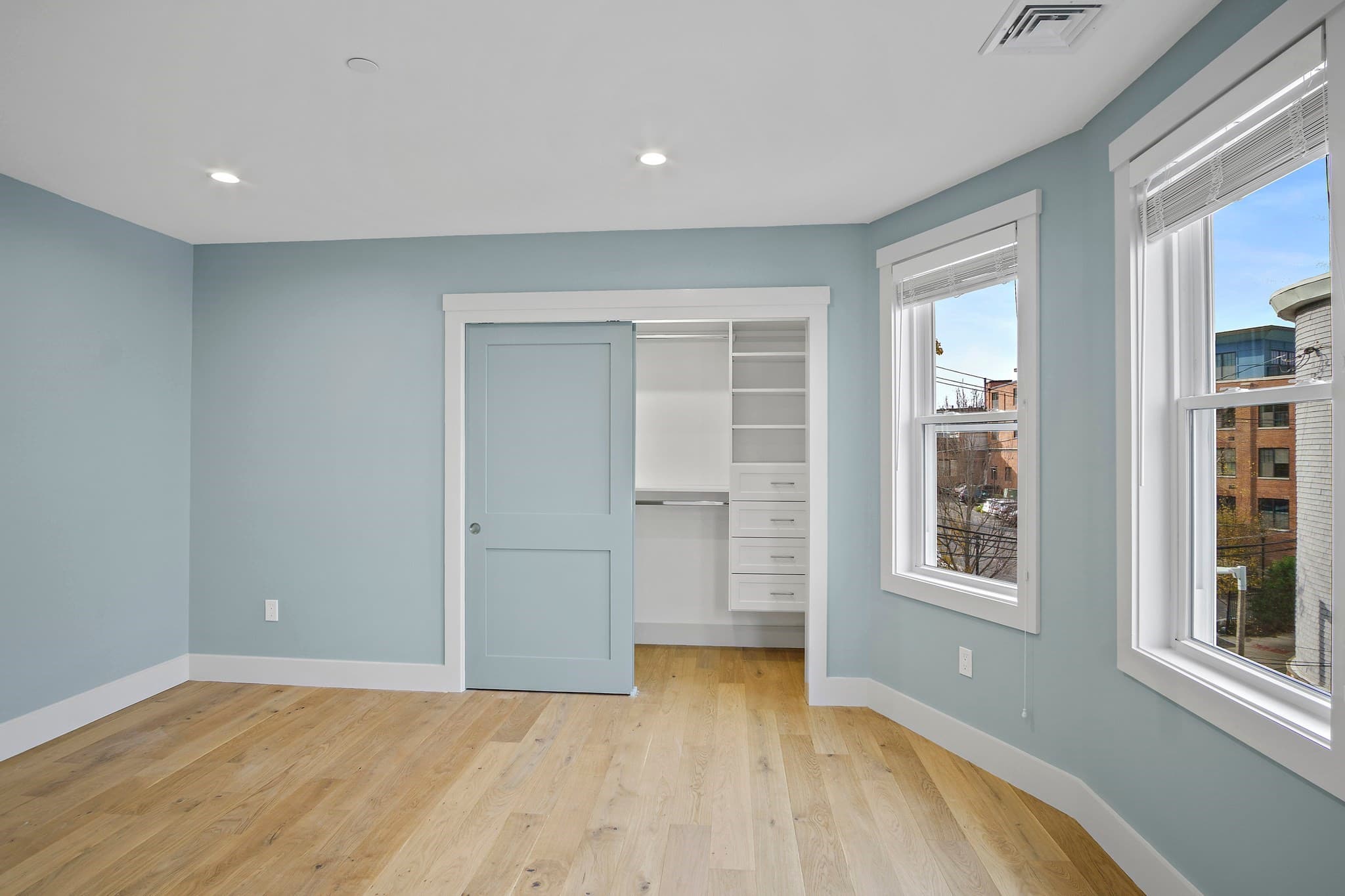 3 Family at 26 Crescent Ave, Boston MA 02125, Boston, photo 12 of 22