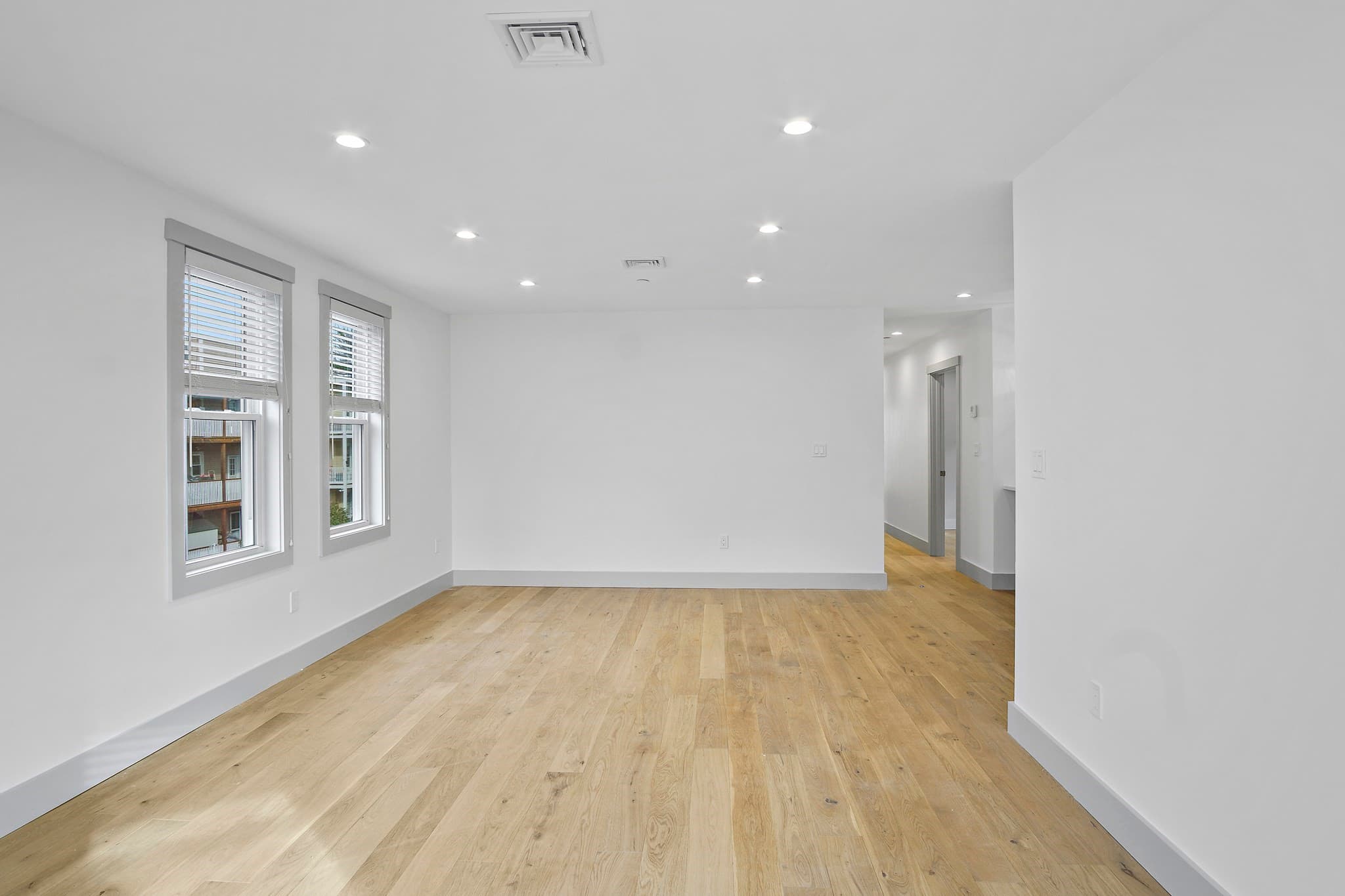 3 Family at 26 Crescent Ave, Boston MA 02125, Boston, photo 10 of 22