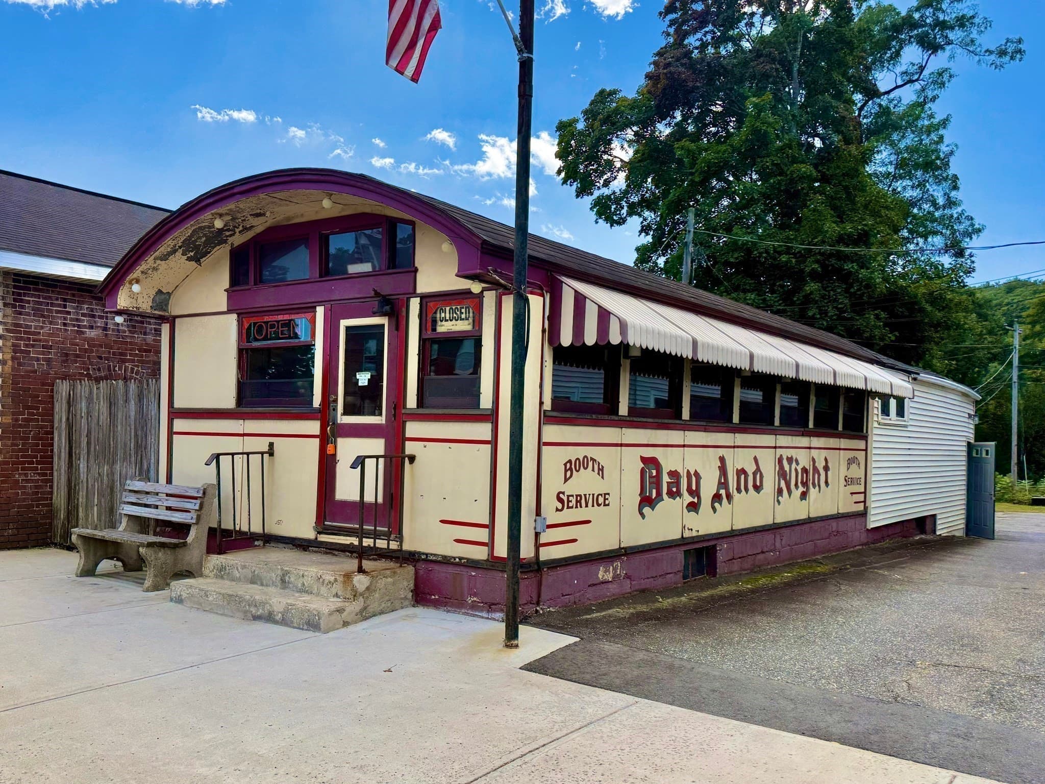 1456-1462 N Main St, Palmer MA 01069