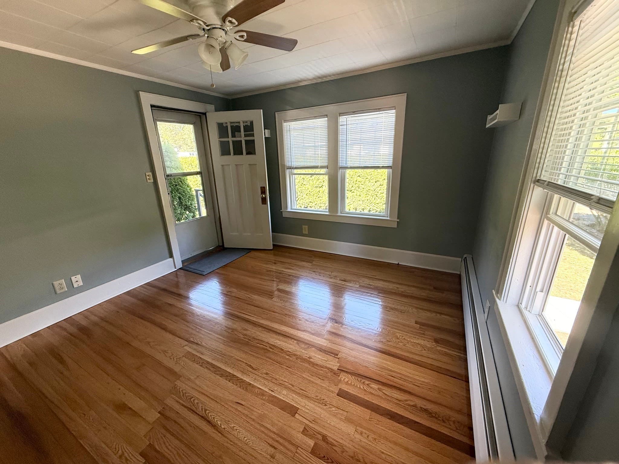 Single Family Residence at 39 Main St, Sturbridge MA 01566, Sturbridge, photo 6 of 24