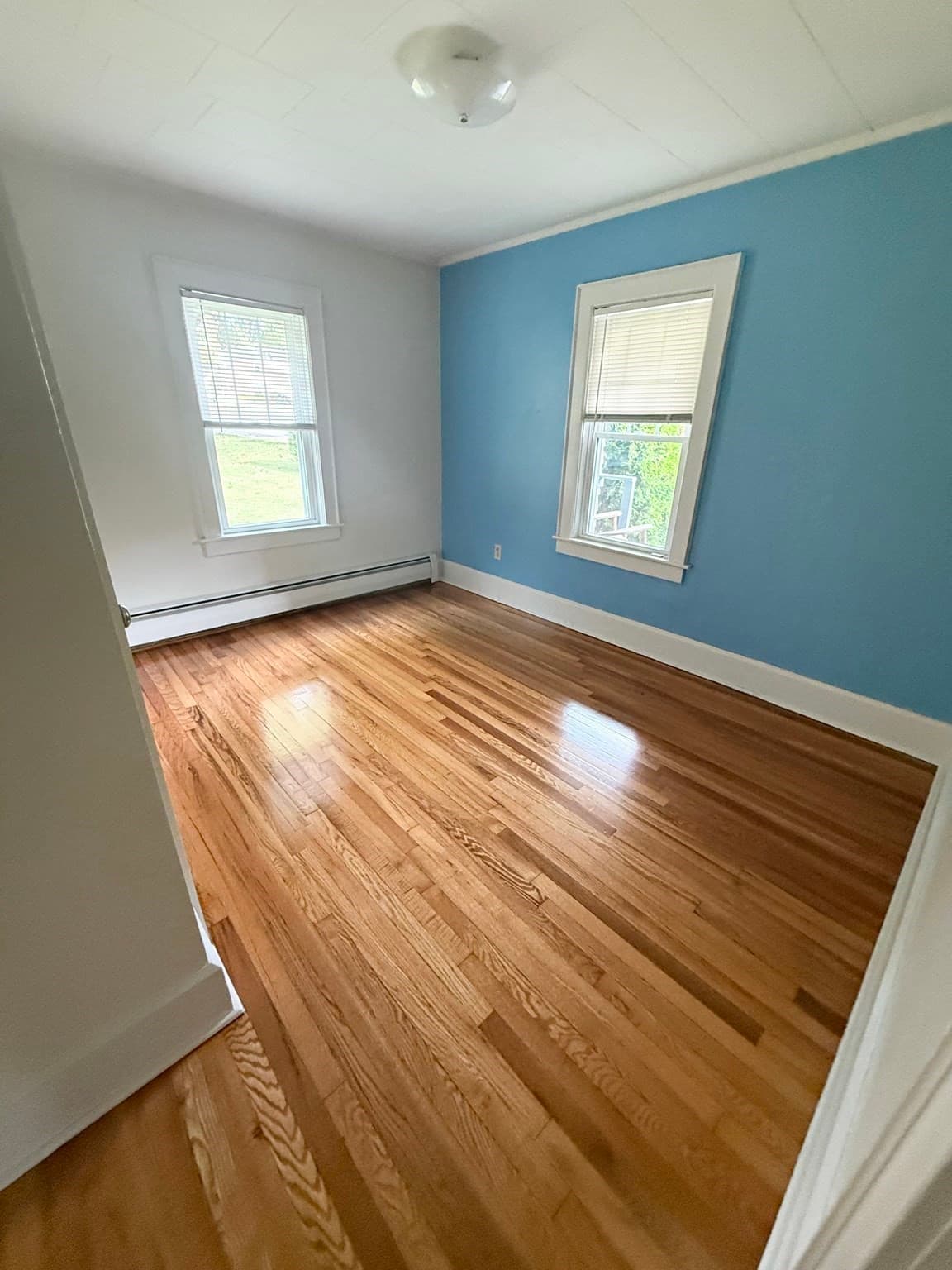 Single Family Residence at 39 Main St, Sturbridge MA 01566, Sturbridge, photo 9 of 24