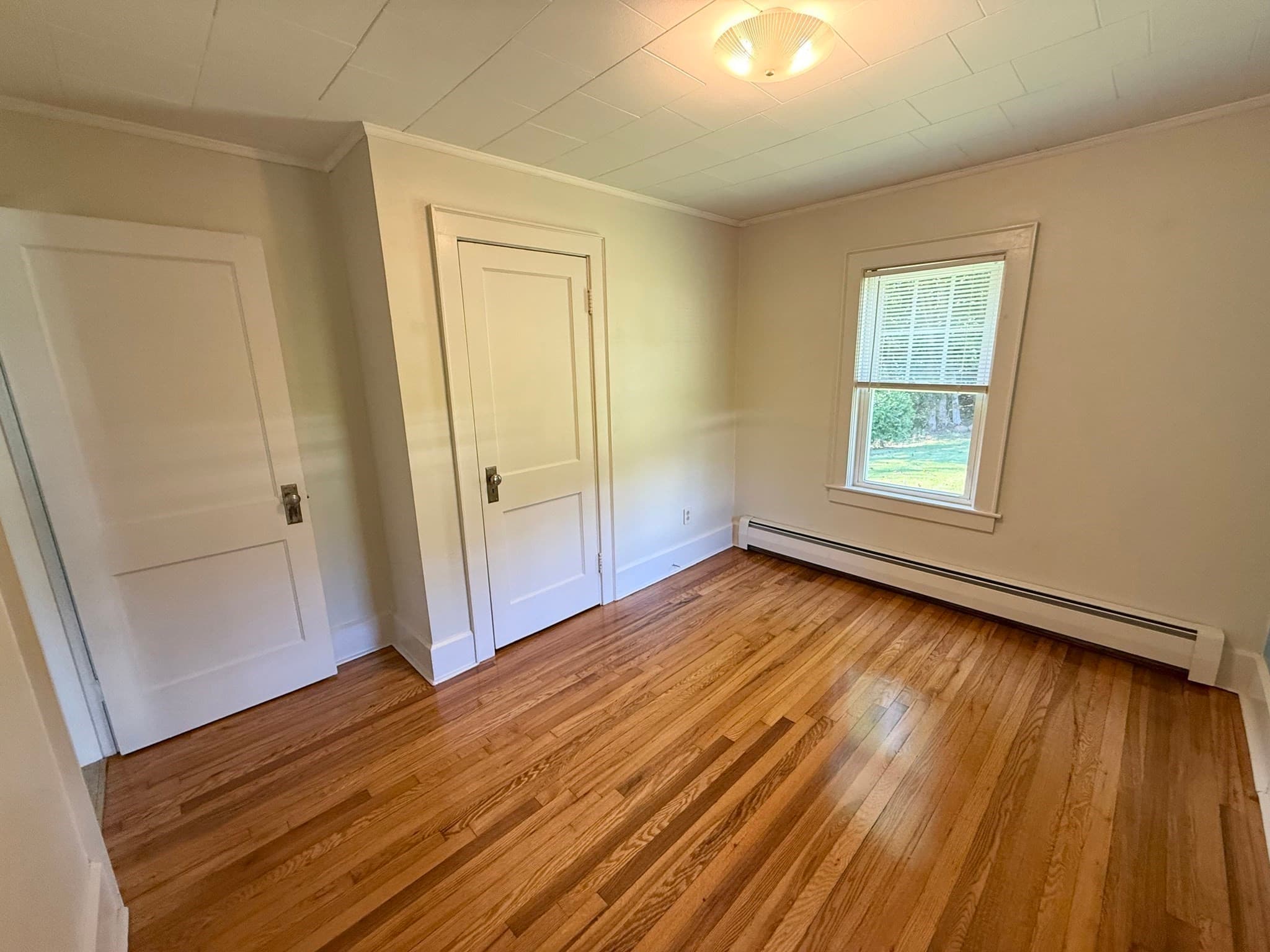 Single Family Residence at 39 Main St, Sturbridge MA 01566, Sturbridge, photo 8 of 24