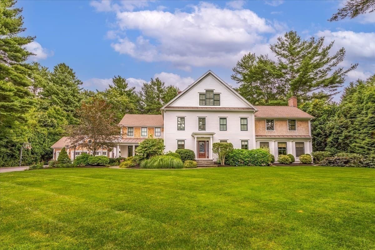 Single Family Residence at 11 Gilbert Way, Millbury MA 01527, photo 2 of 42