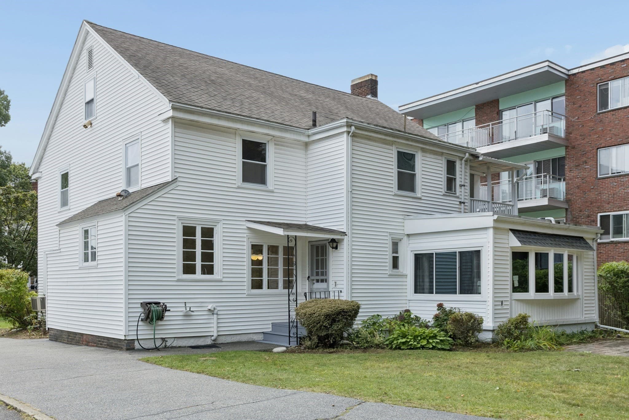 Single Family Residence at 220 Mountain Ave, Malden MA 02148, Malden, photo 34 of 39
