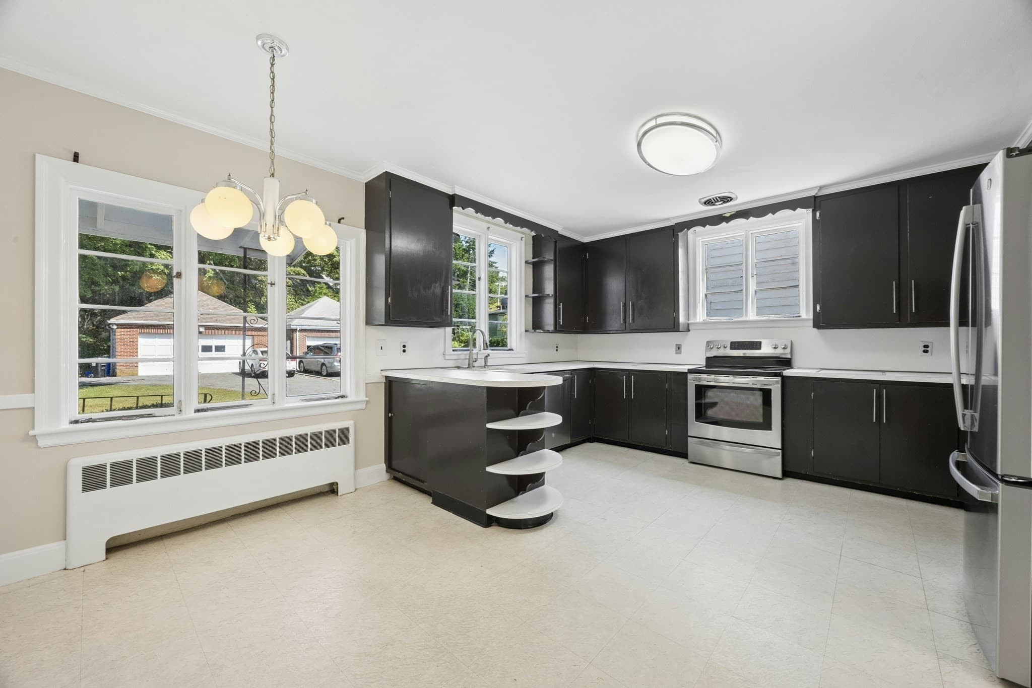 Single Family Residence at 220 Mountain Ave, Malden MA 02148, Malden, photo 4 of 39