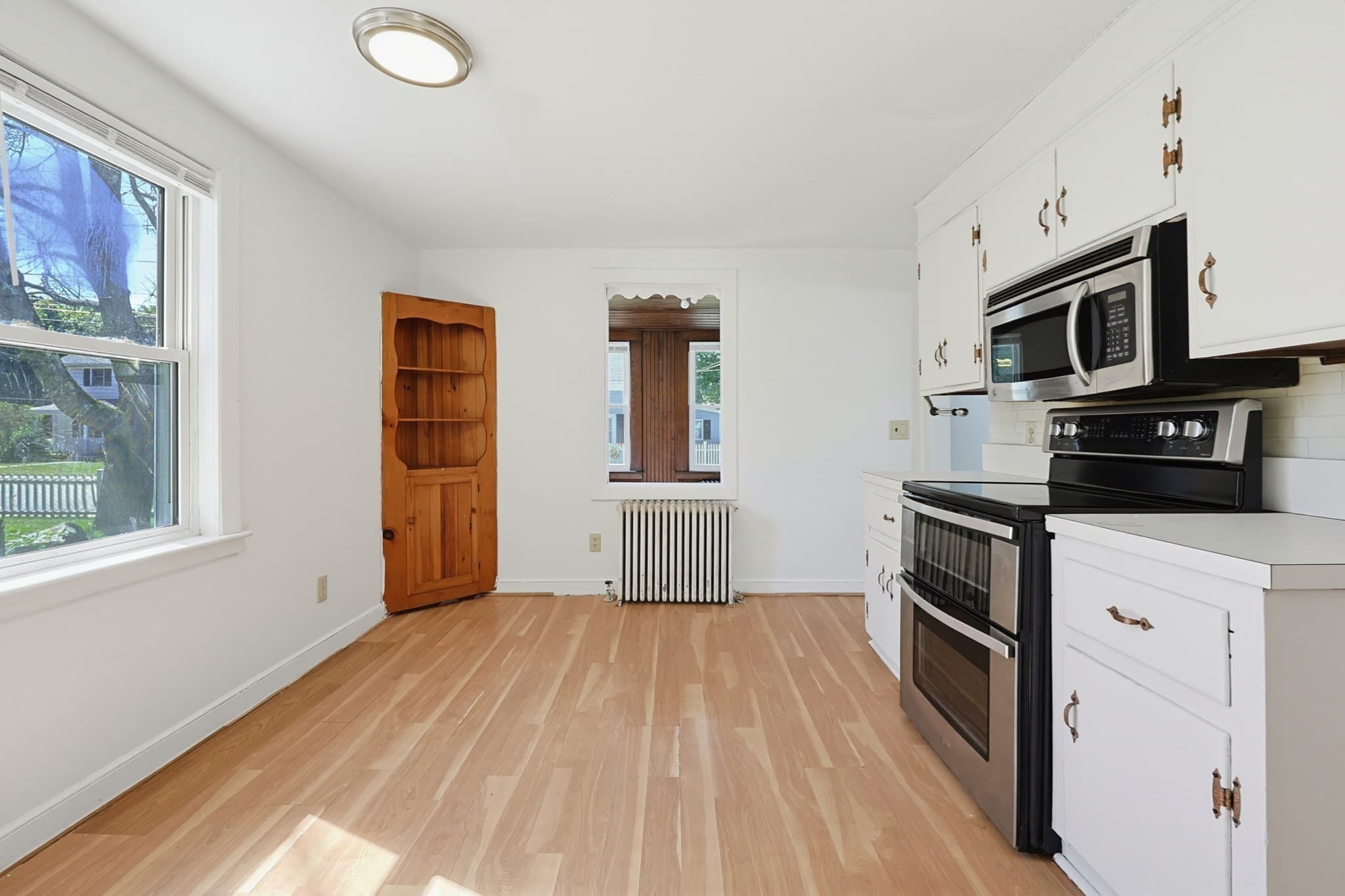 Single Family Residence at 28 Monroe St, Norwood MA 02062, Norwood, photo 4 of 42