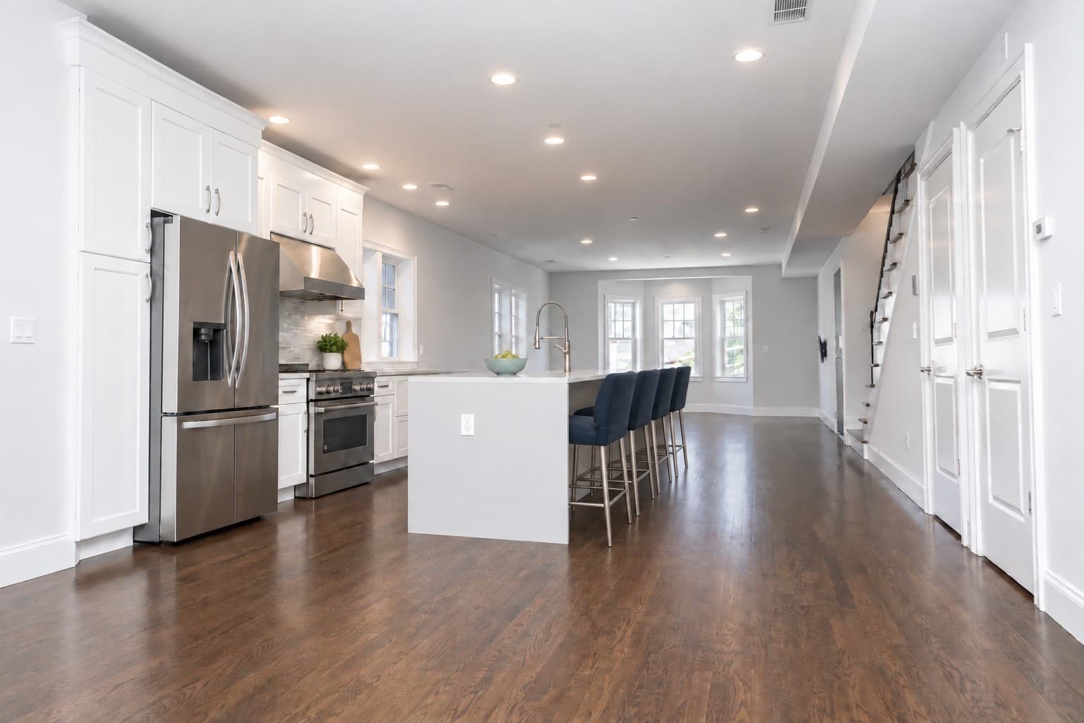 Condominium at 141 W 6th St # 3, Boston MA 02127, Boston, photo 3 of 42