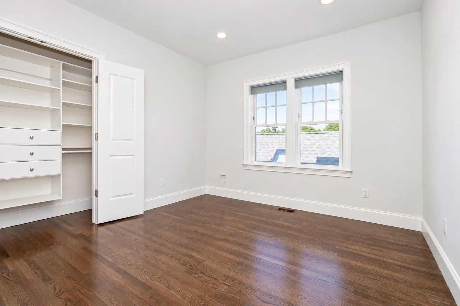Condominium at 141 W 6th St # 3, Boston MA 02127, Boston, photo 29 of 42