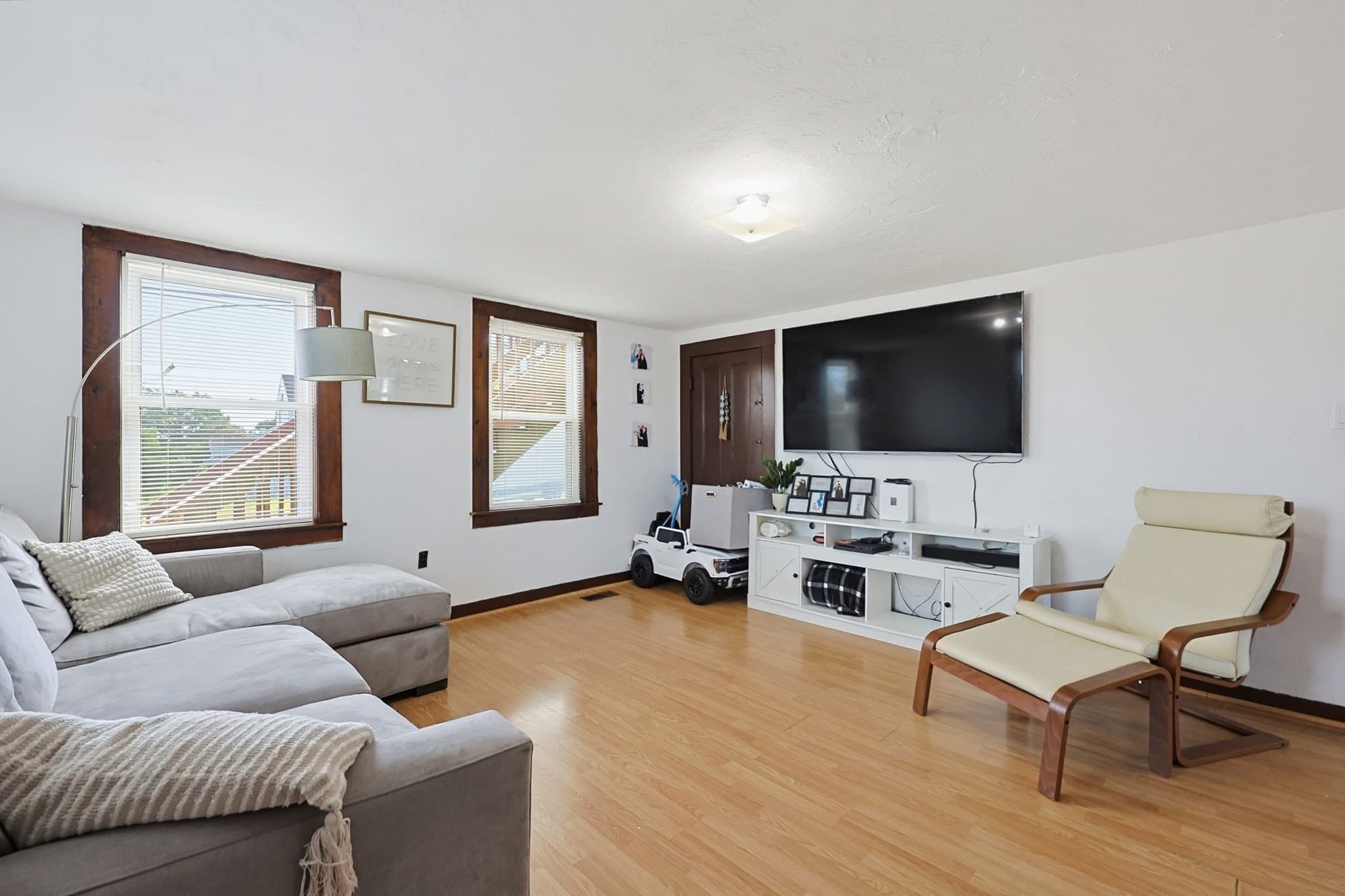 3 Family at 87 West St, Milford MA 01757, Milford, photo 13 of 42