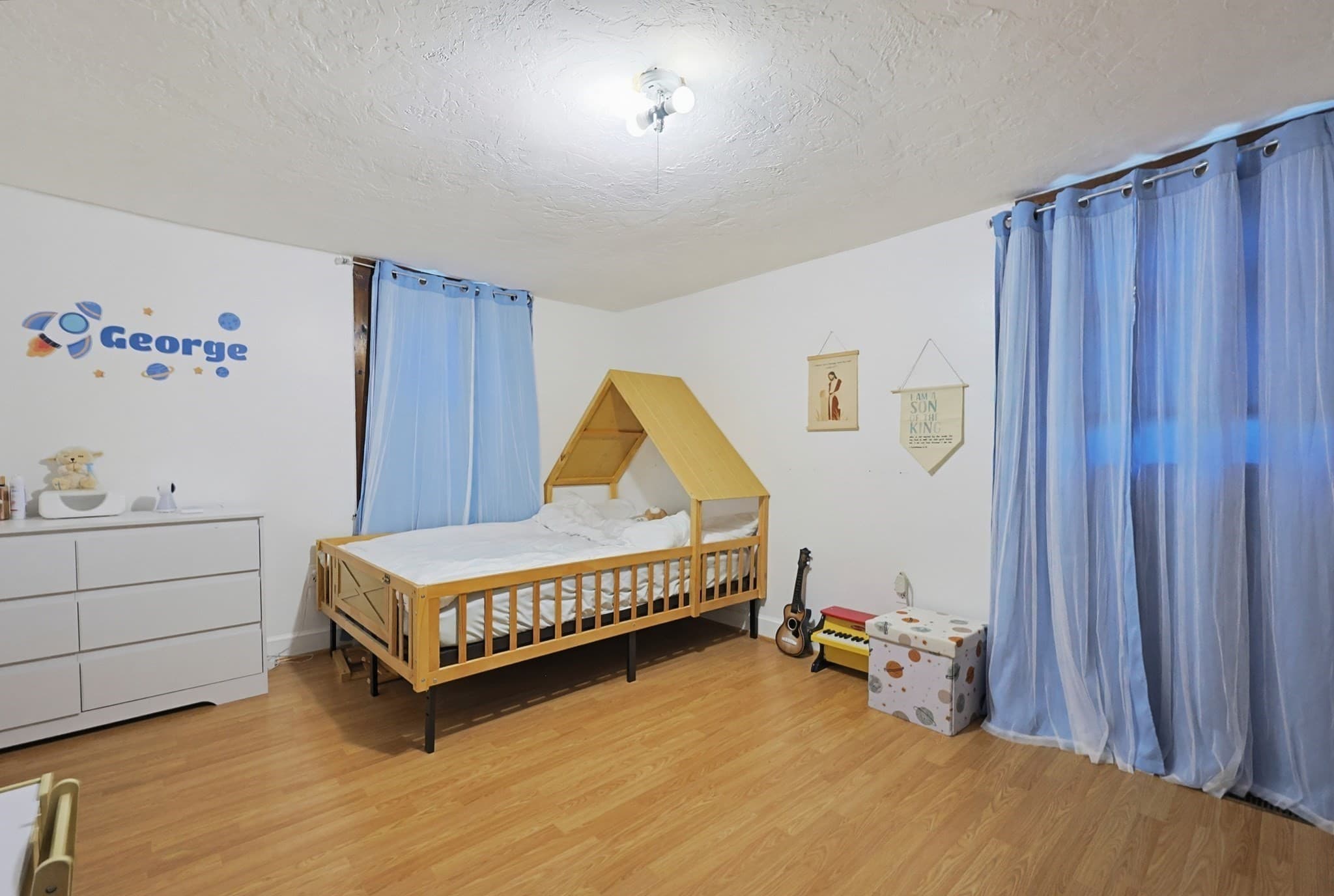 3 Family at 87 West St, Milford MA 01757, Milford, photo 17 of 42