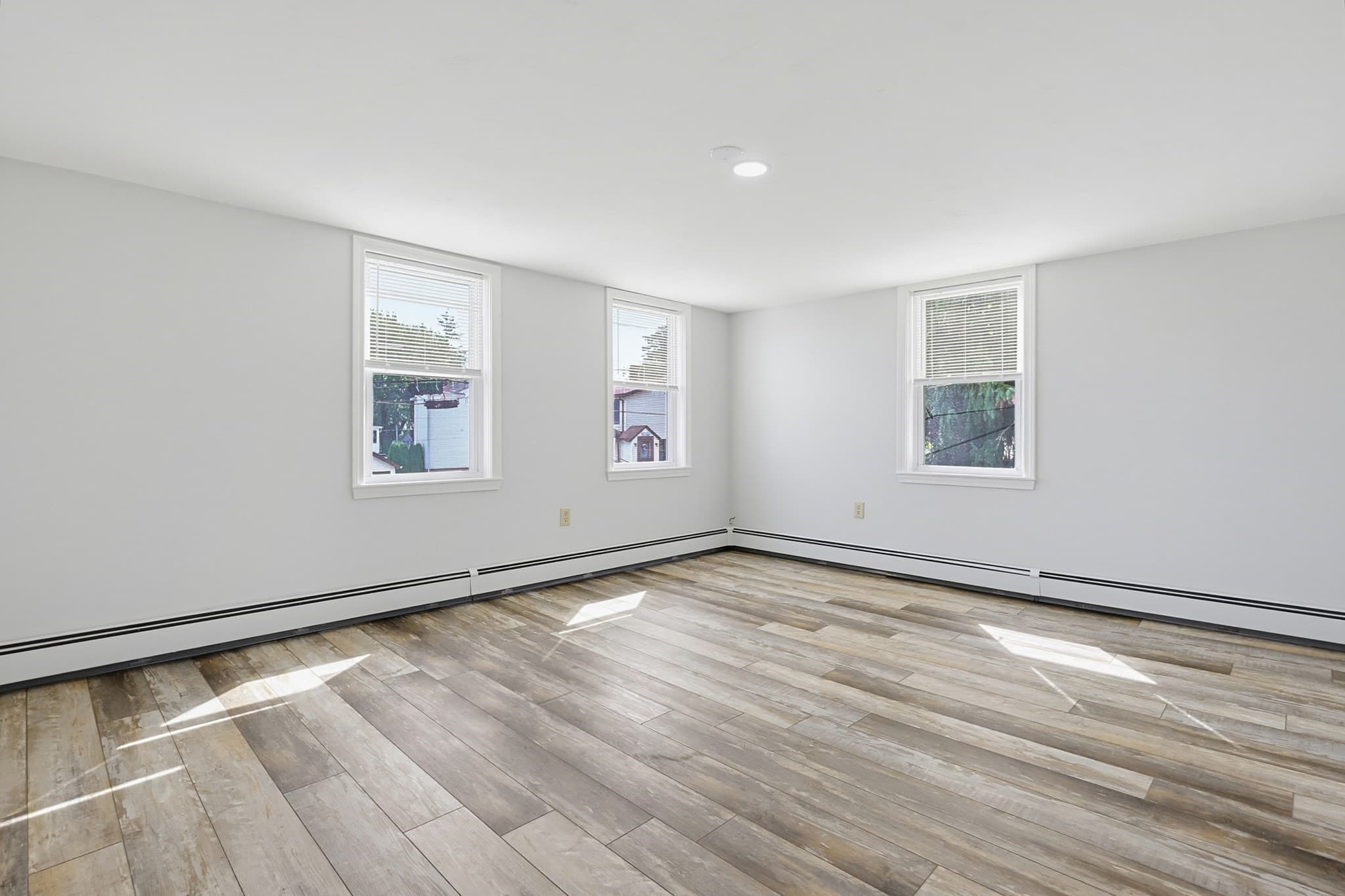 3 Family at 87 West St, Milford MA 01757, Milford, photo 28 of 42
