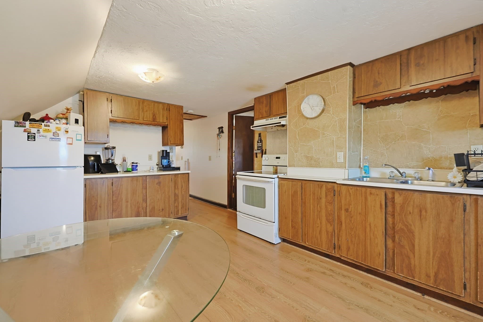 3 Family at 87 West St, Milford MA 01757, Milford, photo 33 of 42