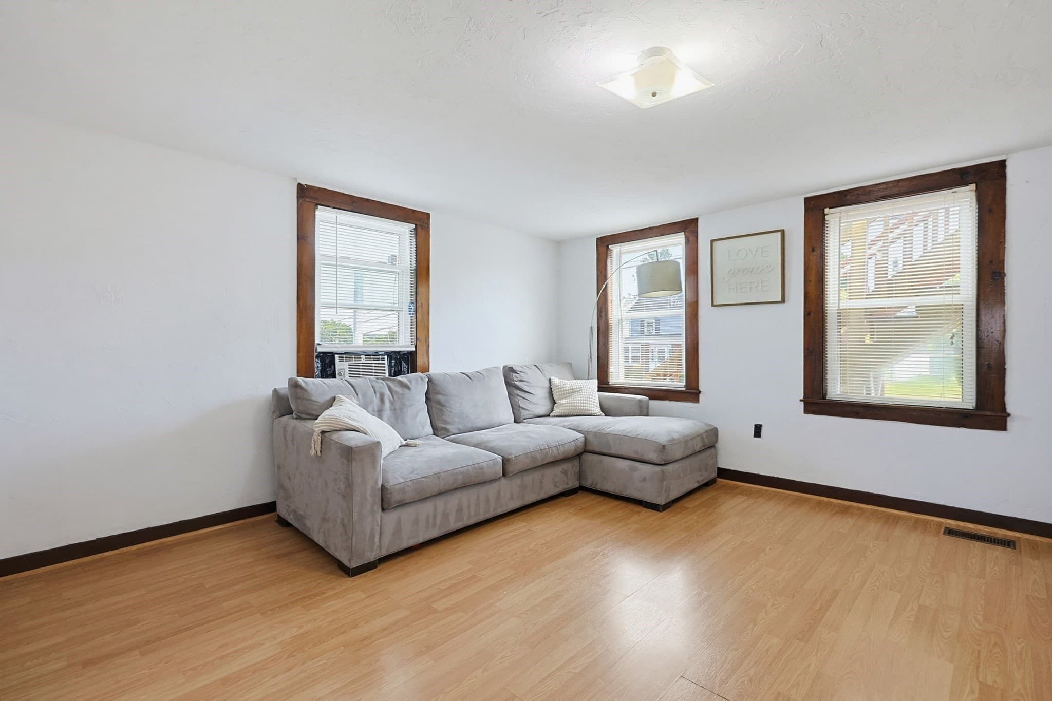 3 Family at 87 West St, Milford MA 01757, Milford, photo 14 of 42
