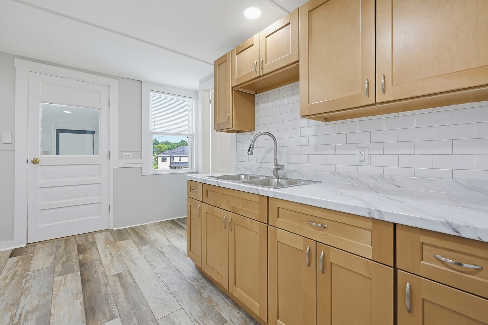 3 Family at 87 West St, Milford MA 01757, Milford, photo 18 of 42