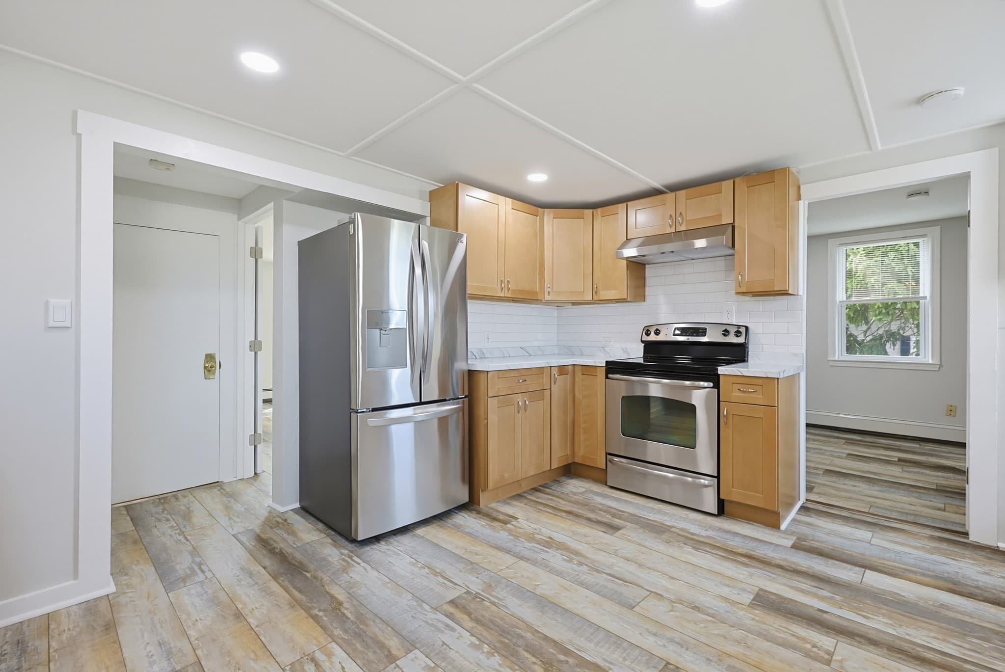 3 Family at 87 West St, Milford MA 01757, Milford, photo 19 of 42