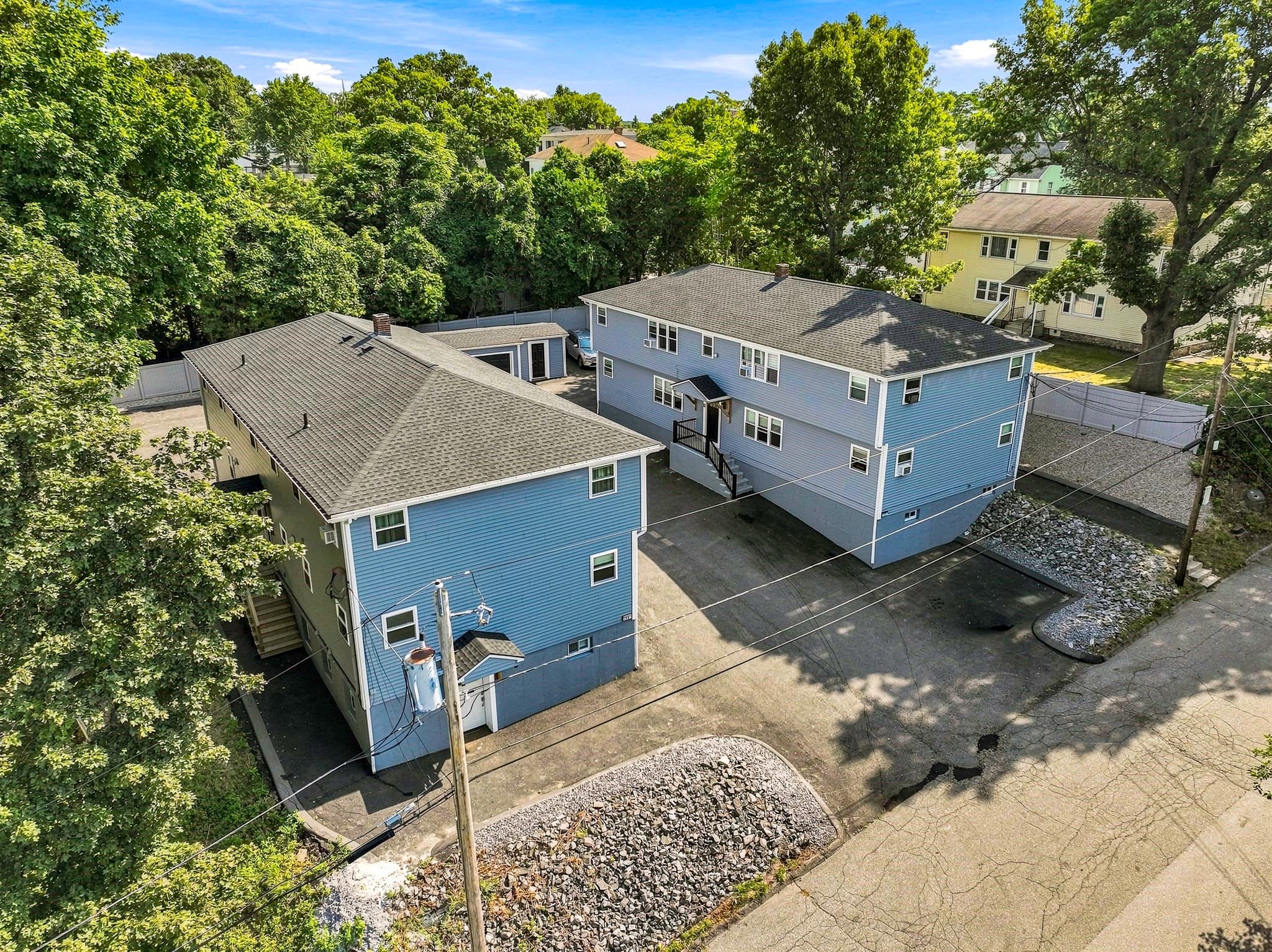 5-9 Family at 12 & 14 Hunnewell Road, Worcester MA 01606, Worcester, photo 2 of 22