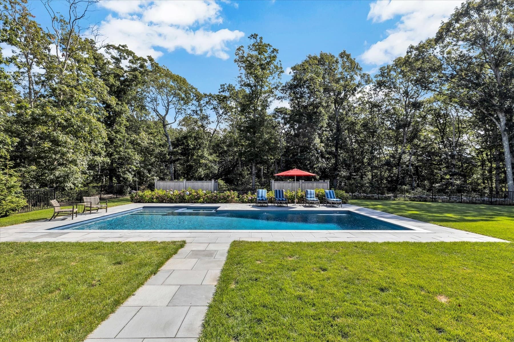 Single Family Residence at 9 Rock Hill Rd, Sandwich MA 02563, Sandwich, photo 38 of 41