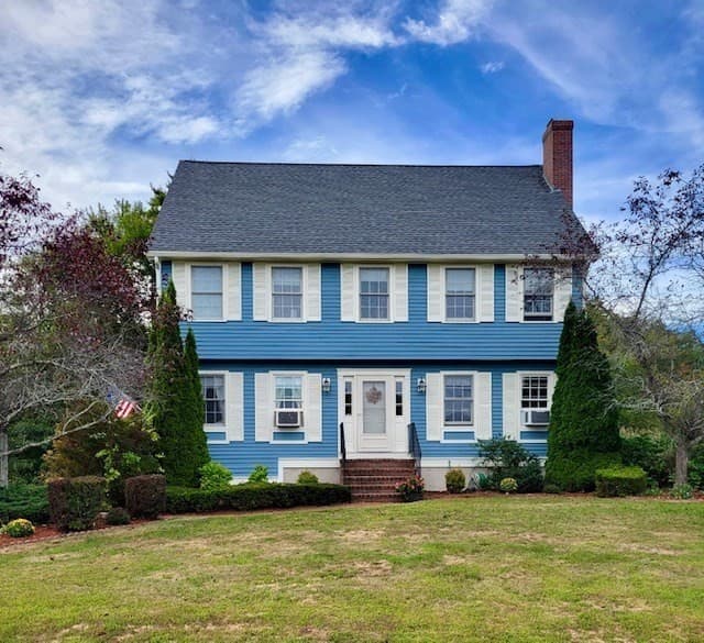 12 Cote Street, Amesbury MA 01913